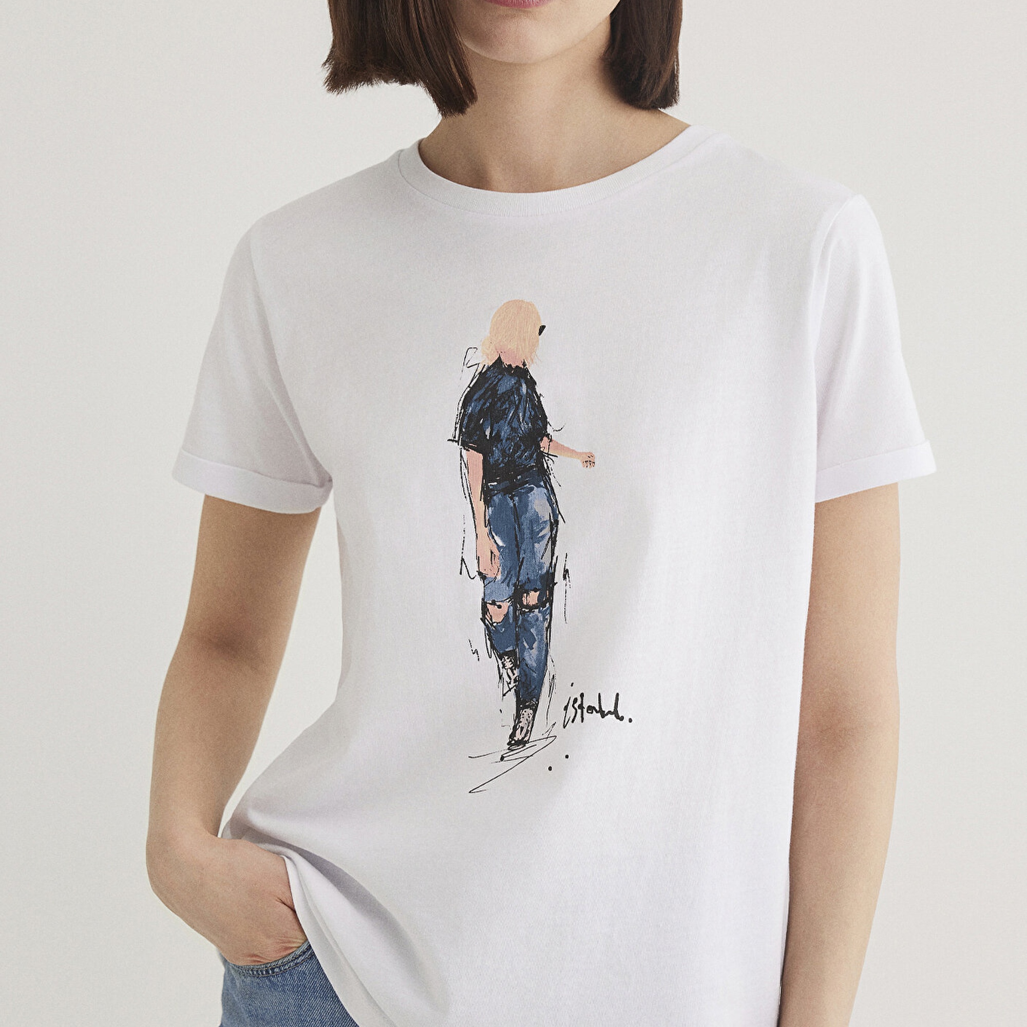 Mavi Denim Kız Baskılı Beyaz İstanbul Tişört Regular Fit / Normal Kesim 1610222-620