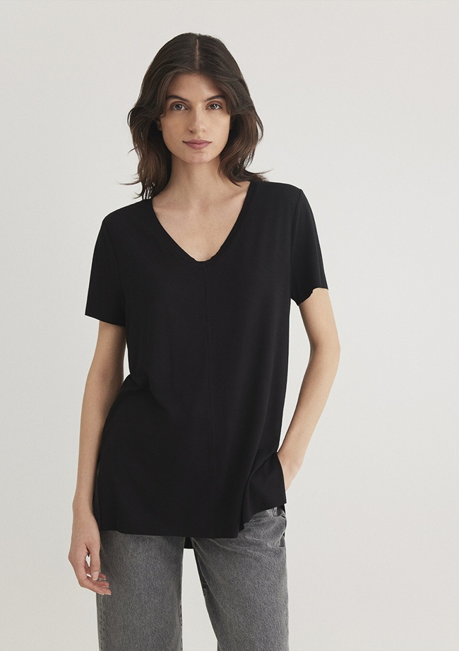  Mavi V Yaka Siyah Basic Viskoz Tişört Loose Fit / Bol Rahat Kesim 166775-900