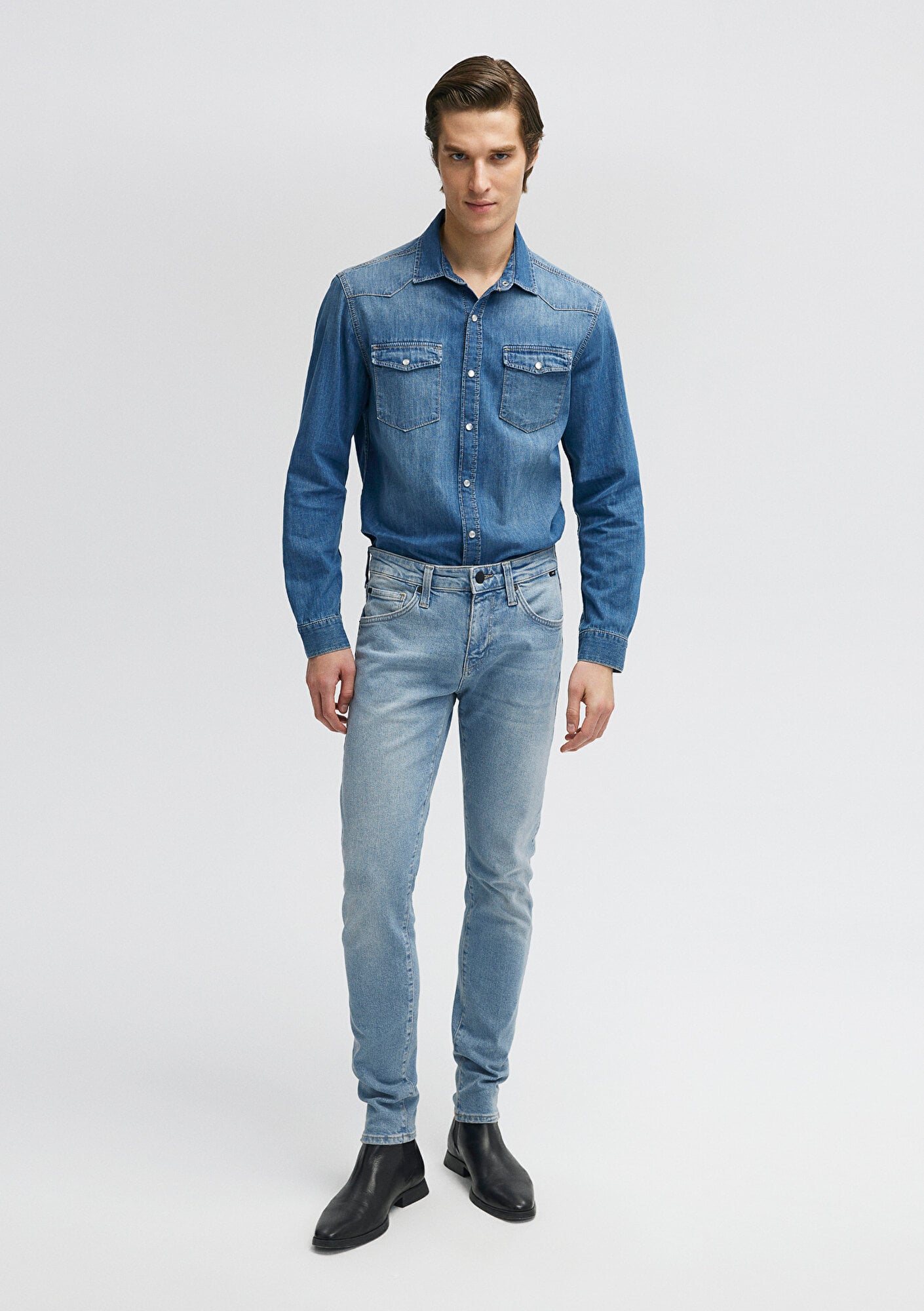  Mavi Kvnç Mavi Black Gölgeli Açık İndigo Mavisi Jean Pantolon 001070-33974