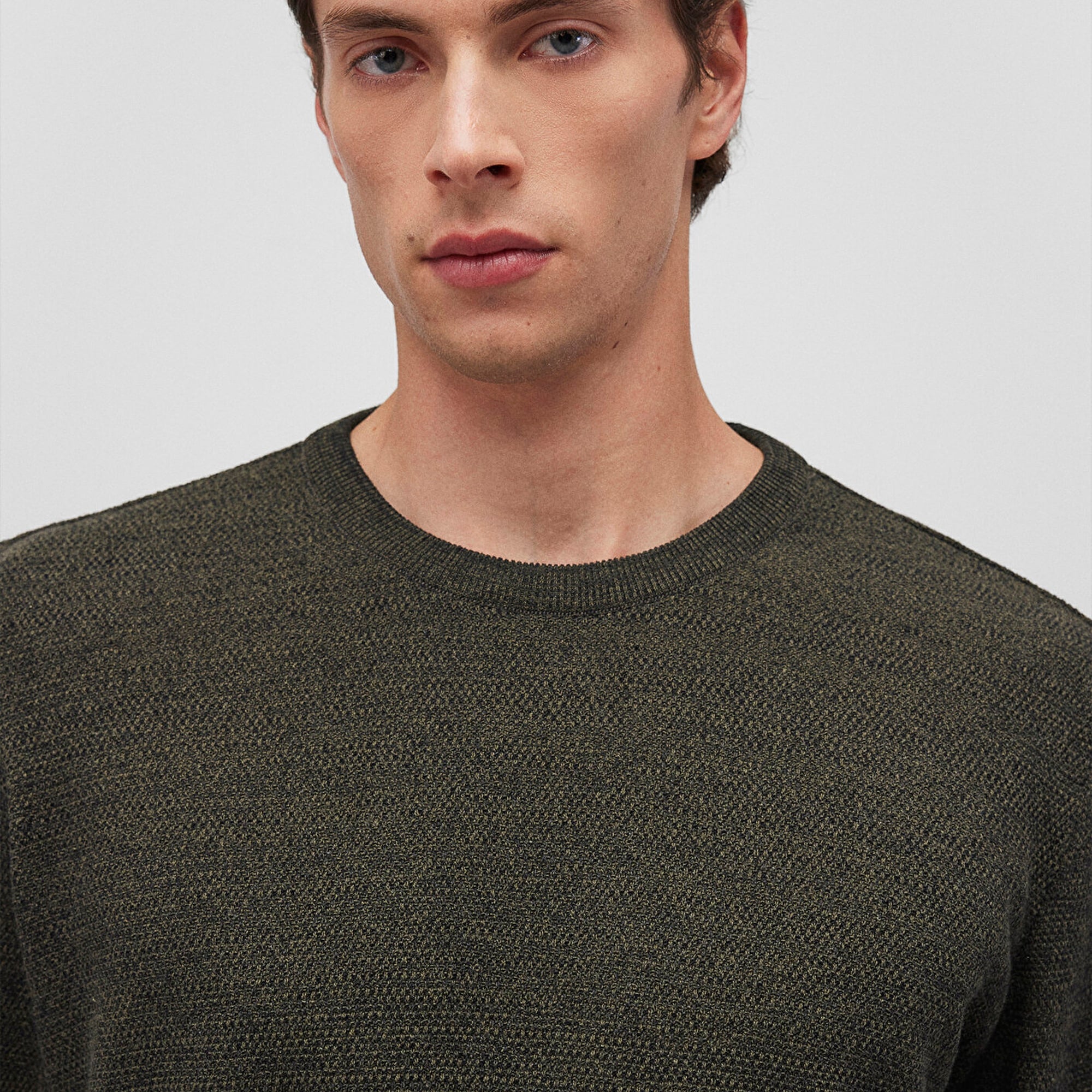 Mavi Bisiklet Yaka Haki Basic Kazak Slim Fit / Dar Kesim 070781-34343