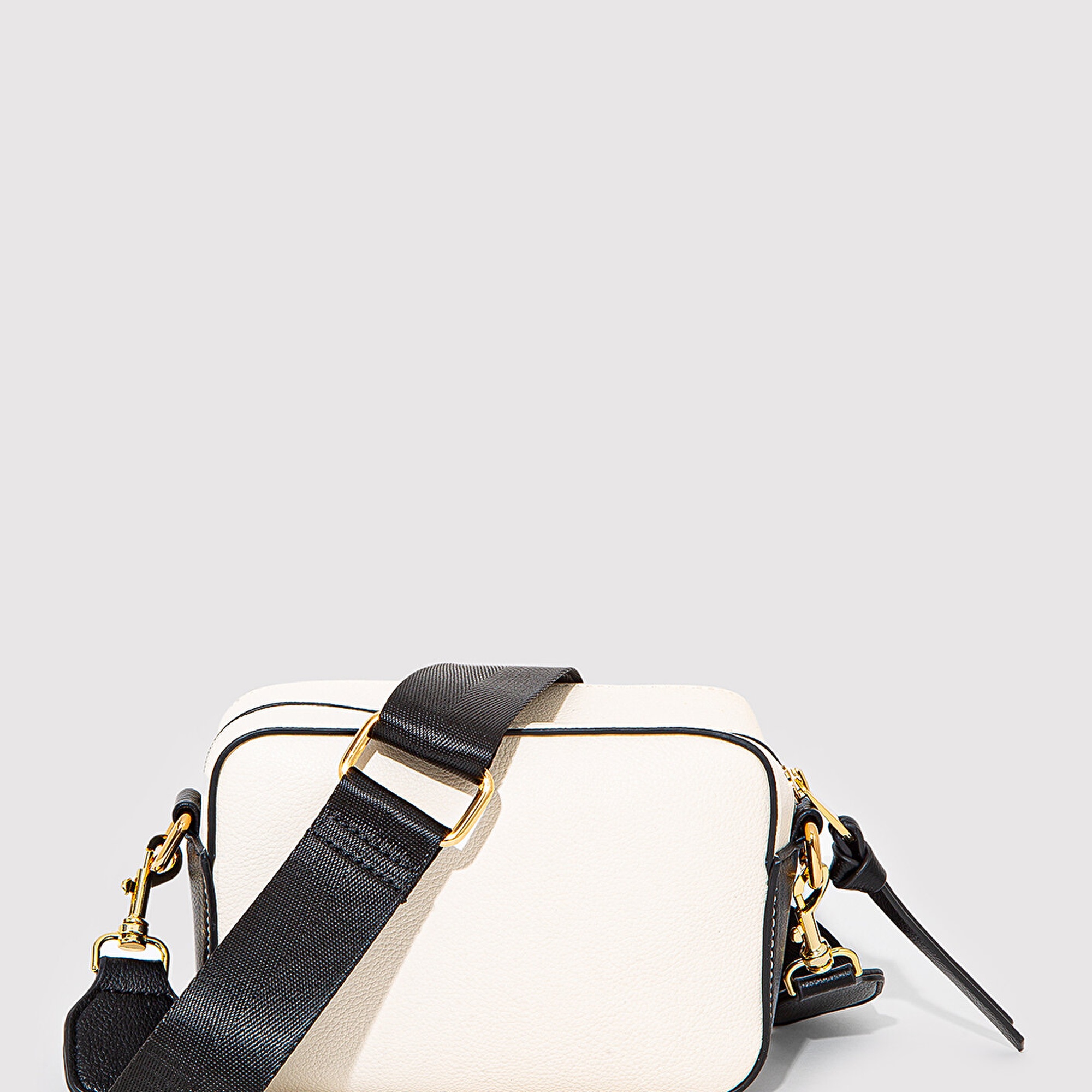 Mavi Siyah Askılı Ekru Çapraz Çanta 1910084-70055