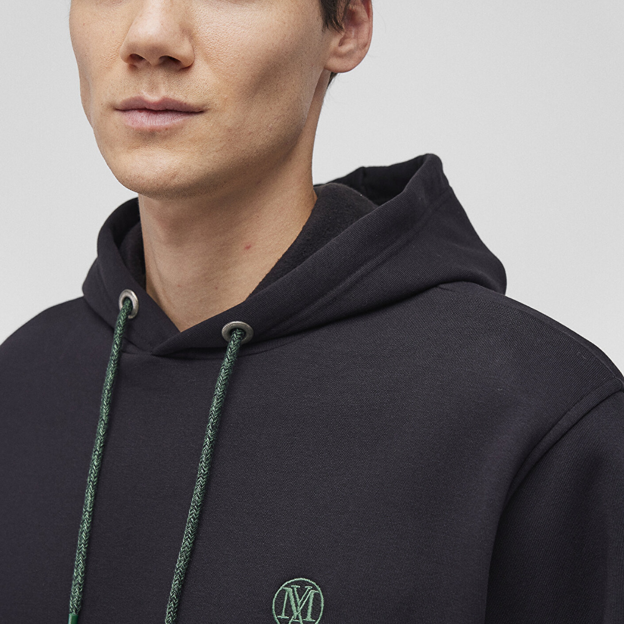 Mavi Mavi Logo Nakışlı Kapüşonlu Siyah Sweatshirt 065809-900