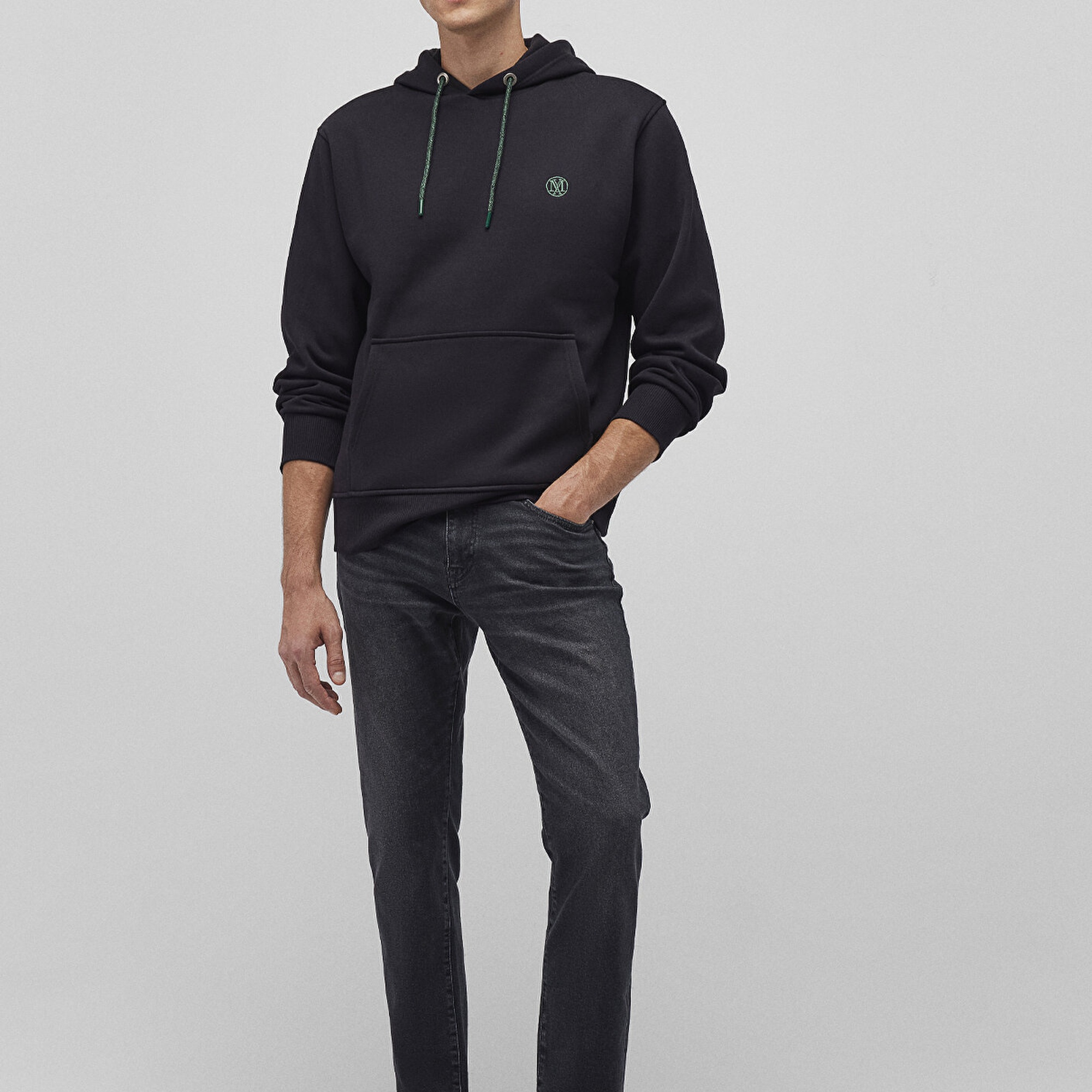 Mavi Mavi Logo Nakışlı Kapüşonlu Siyah Sweatshirt 065809-900