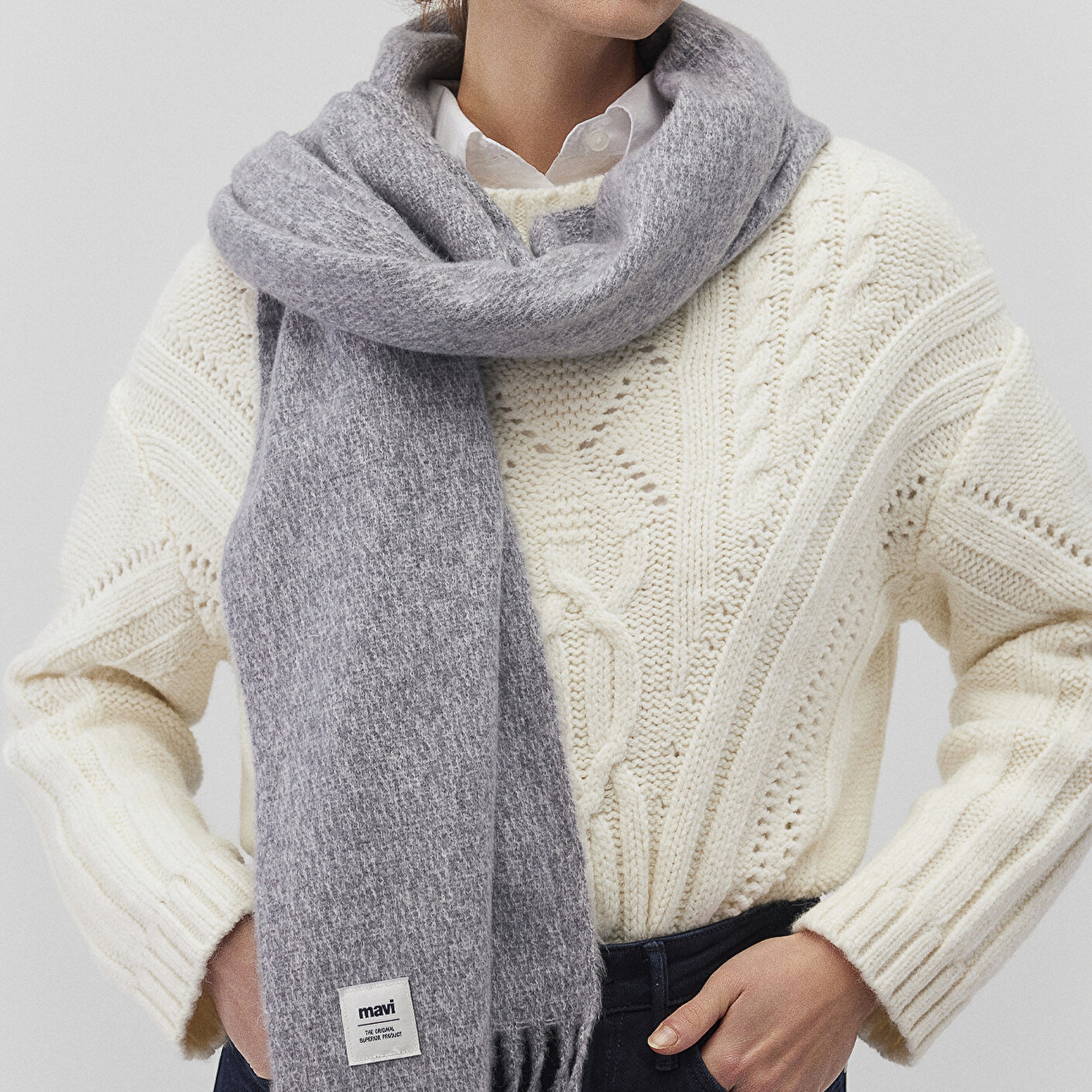 Mavi Püsküllü Gri Atkı 198940-34320