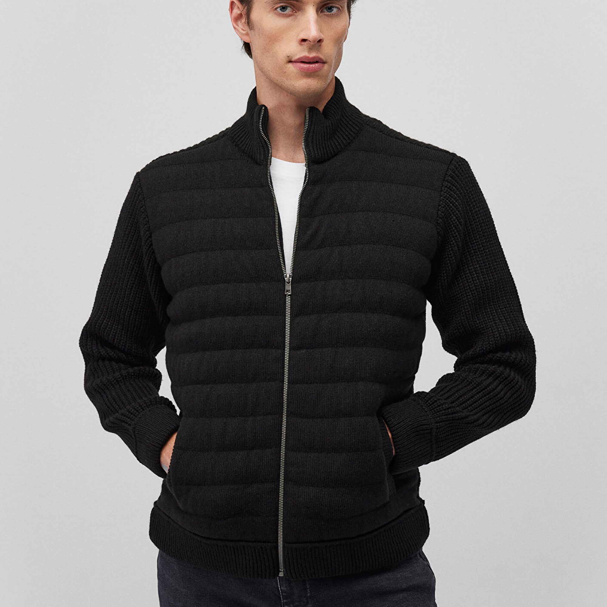 Mavi Fermuarlı Siyah Triko Hırka Slim Fit / Dar Kesim 070697-900