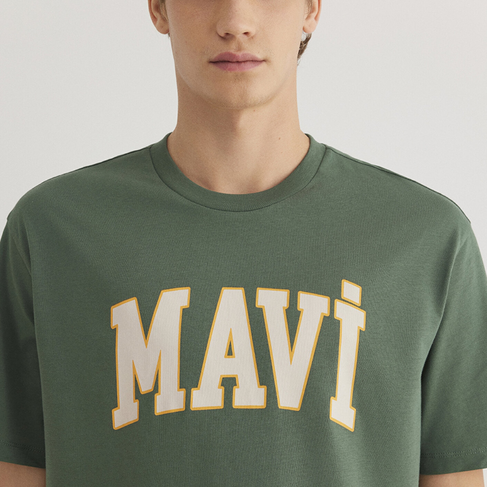 Mavi Mavi Logo Baskılı Yeşil Tişört Loose Fit / Bol Rahat Kesim 0611711-81570