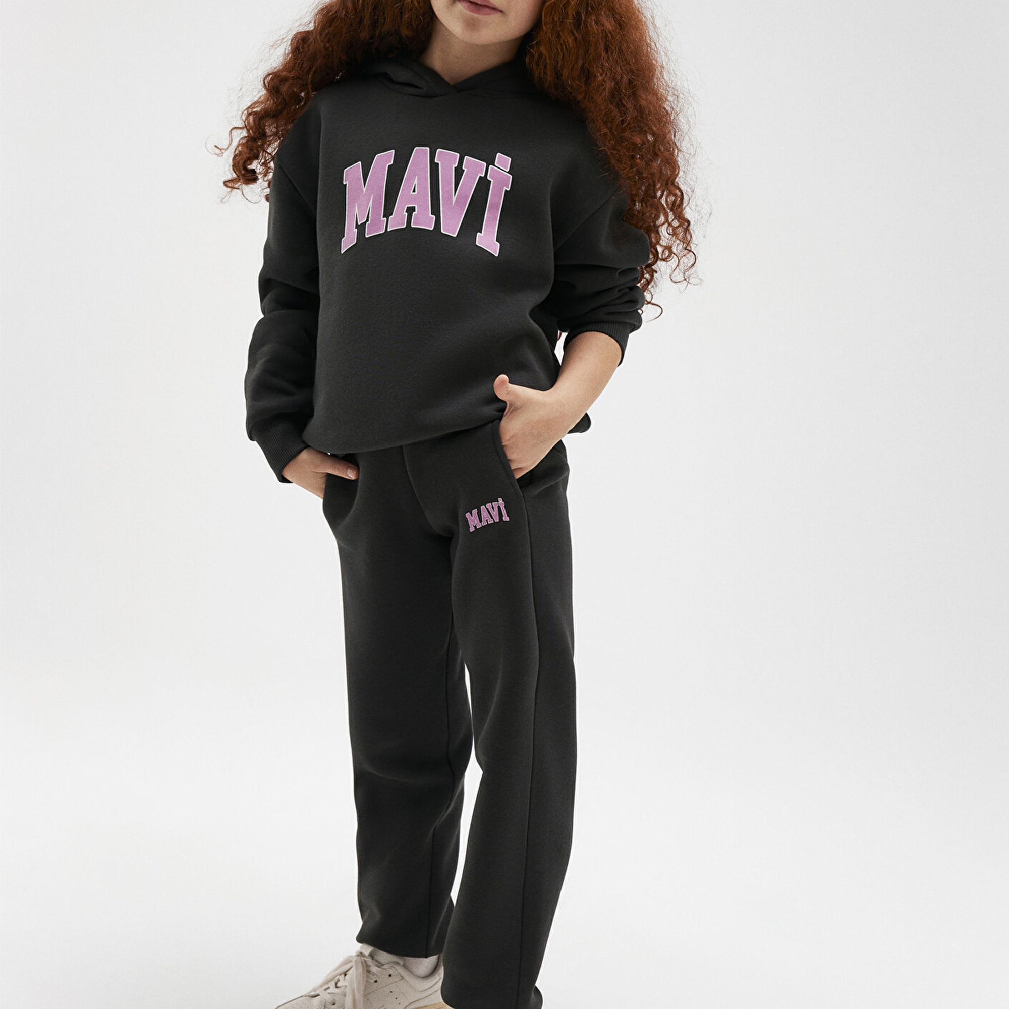 Mavi Mavi Logo Baskılı Siyah Eşofman Altı 7010000-70087