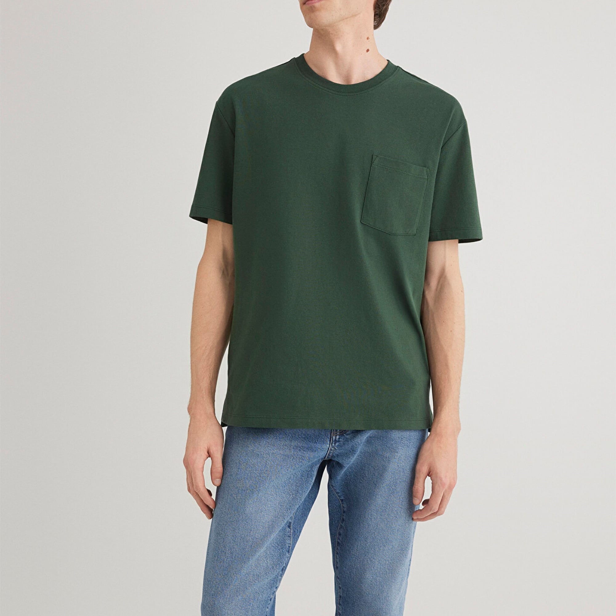 Mavi Cep Detaylı Yeşil Basic Tişört Loose Fit / Bol Rahat Kesim 066248-81570