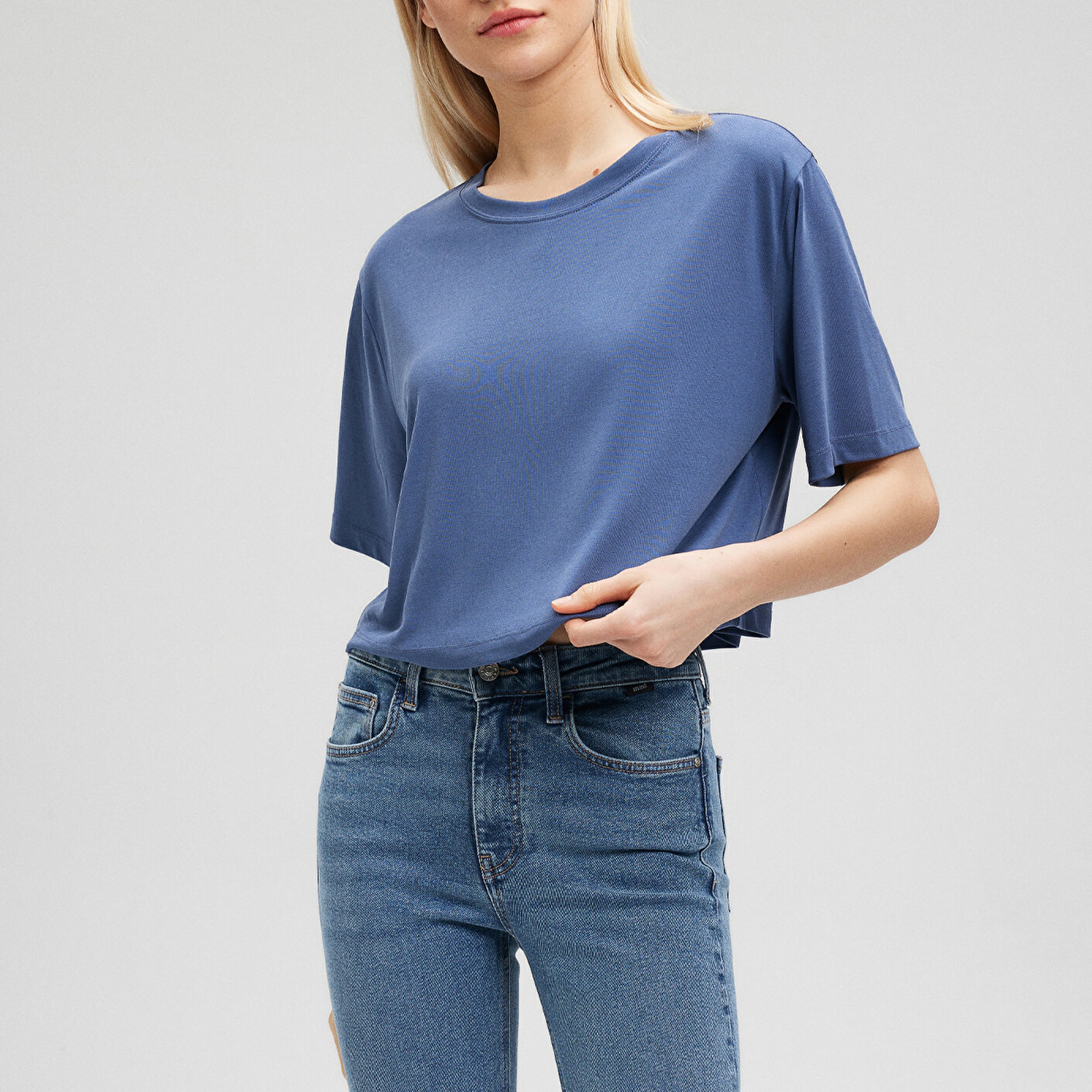 Mavi Lux Touch TENCEL TM Mavi Basic Crop Tişört Crop / Kısa Kesim 1612231-70757
