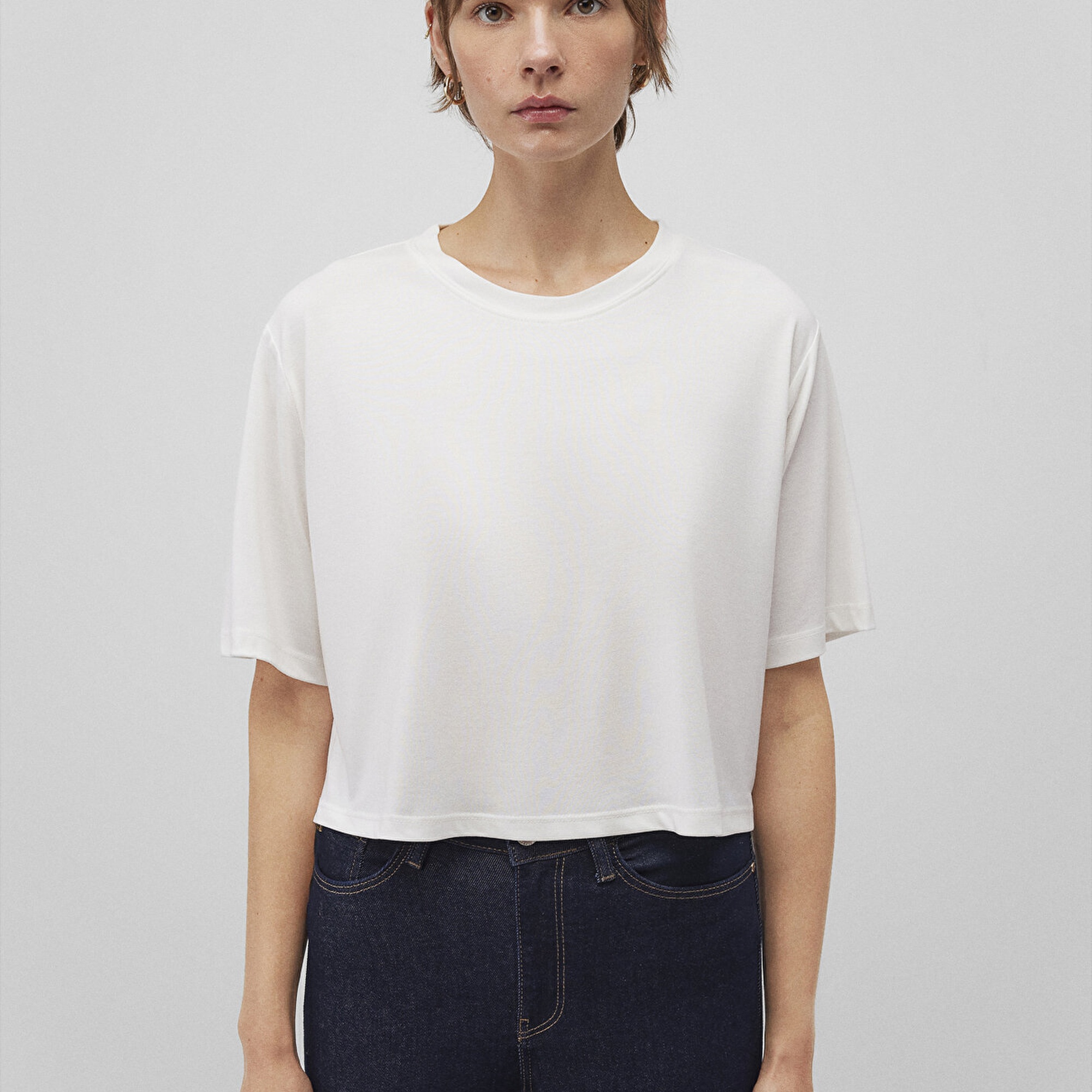 Mavi Lux Touch Tencel TM Beyaz Modal Basic Crop Tişört Crop / Kısa Kesim 1612231-70057