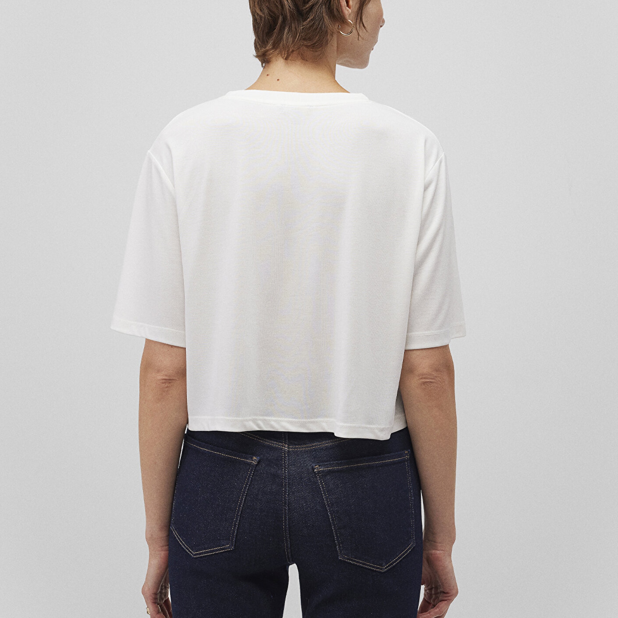 Mavi Lux Touch Tencel TM Beyaz Modal Basic Crop Tişört Crop / Kısa Kesim 1612231-70057