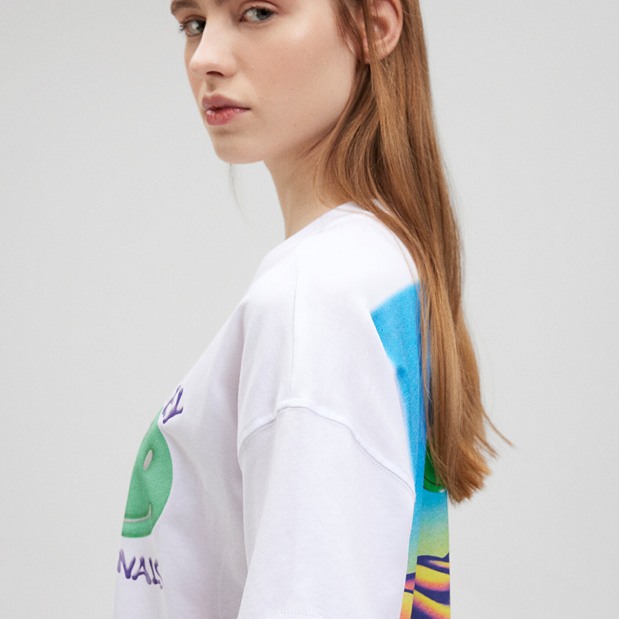 Mavi Smiley Originals Baskılı Beyaz Tişört Loose Fit / Bol Rahat Kesim 1612433-620