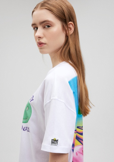  Mavi Smiley Originals Baskılı Beyaz Tişört Loose Fit / Bol Rahat Kesim 1612433-620