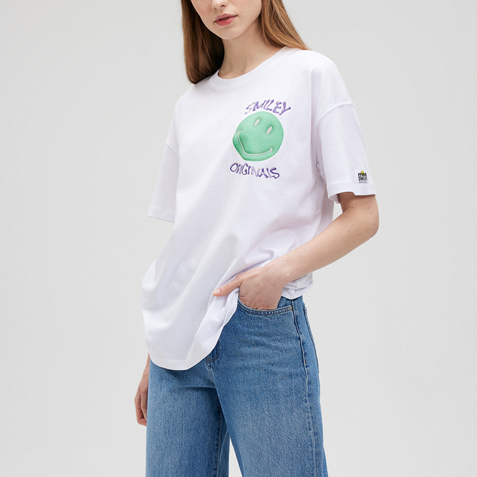 Mavi Smiley Originals Baskılı Beyaz Tişört Loose Fit / Bol Rahat Kesim 1612433-620
