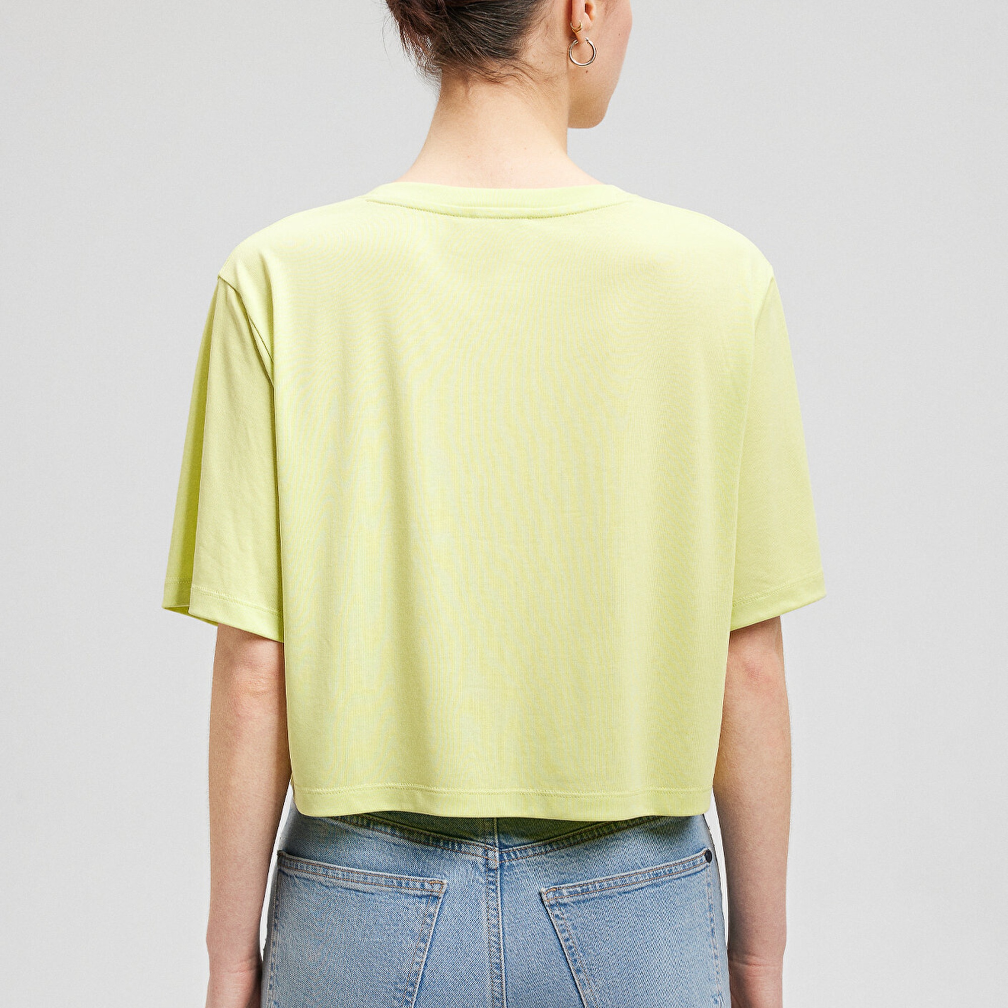 Mavi Lux Touch TENCEL TM Yeşil Basic Crop Tişört Crop / Kısa Kesim 1612231-71498