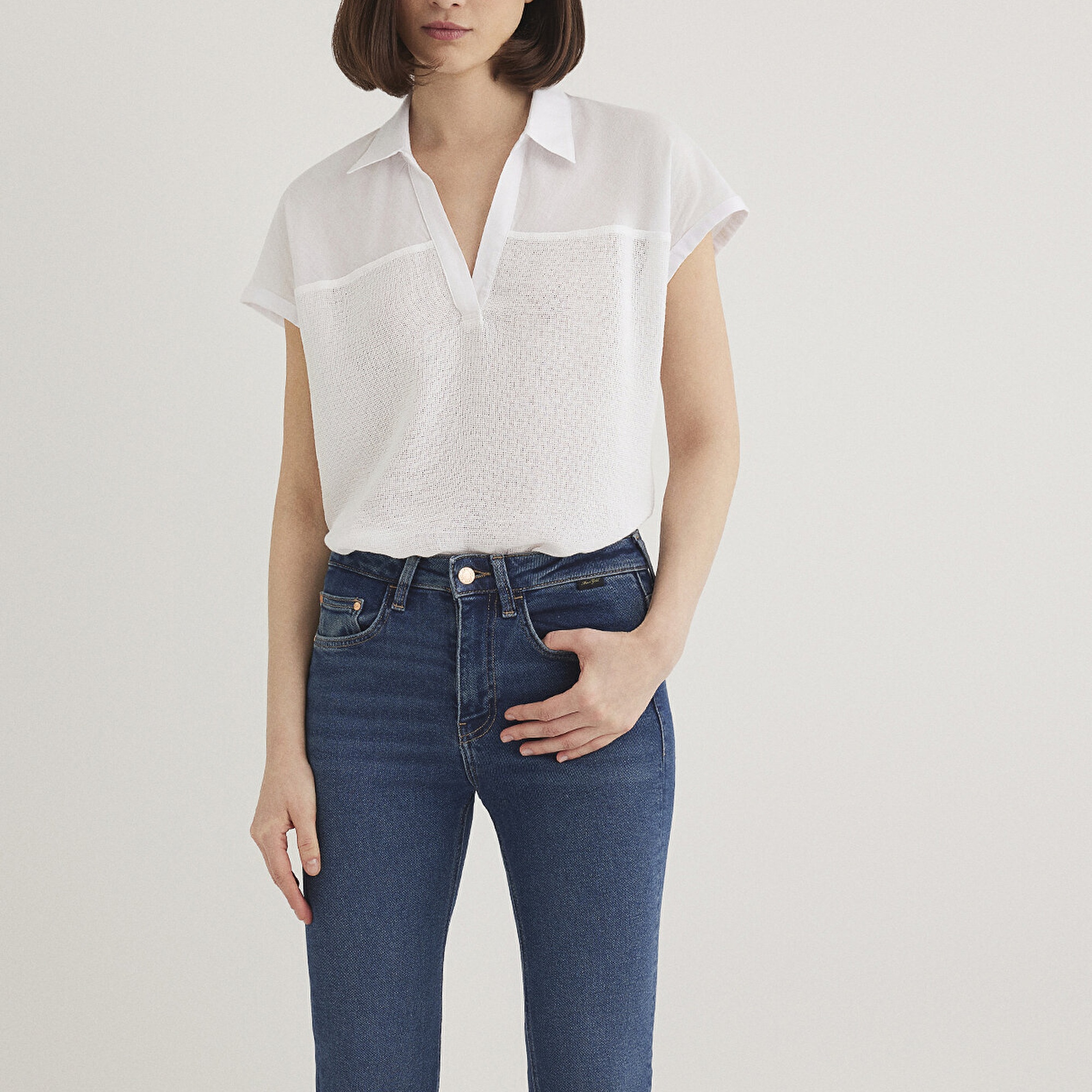 Mavi Kısa Kollu Beyaz Bluz 1210801-620