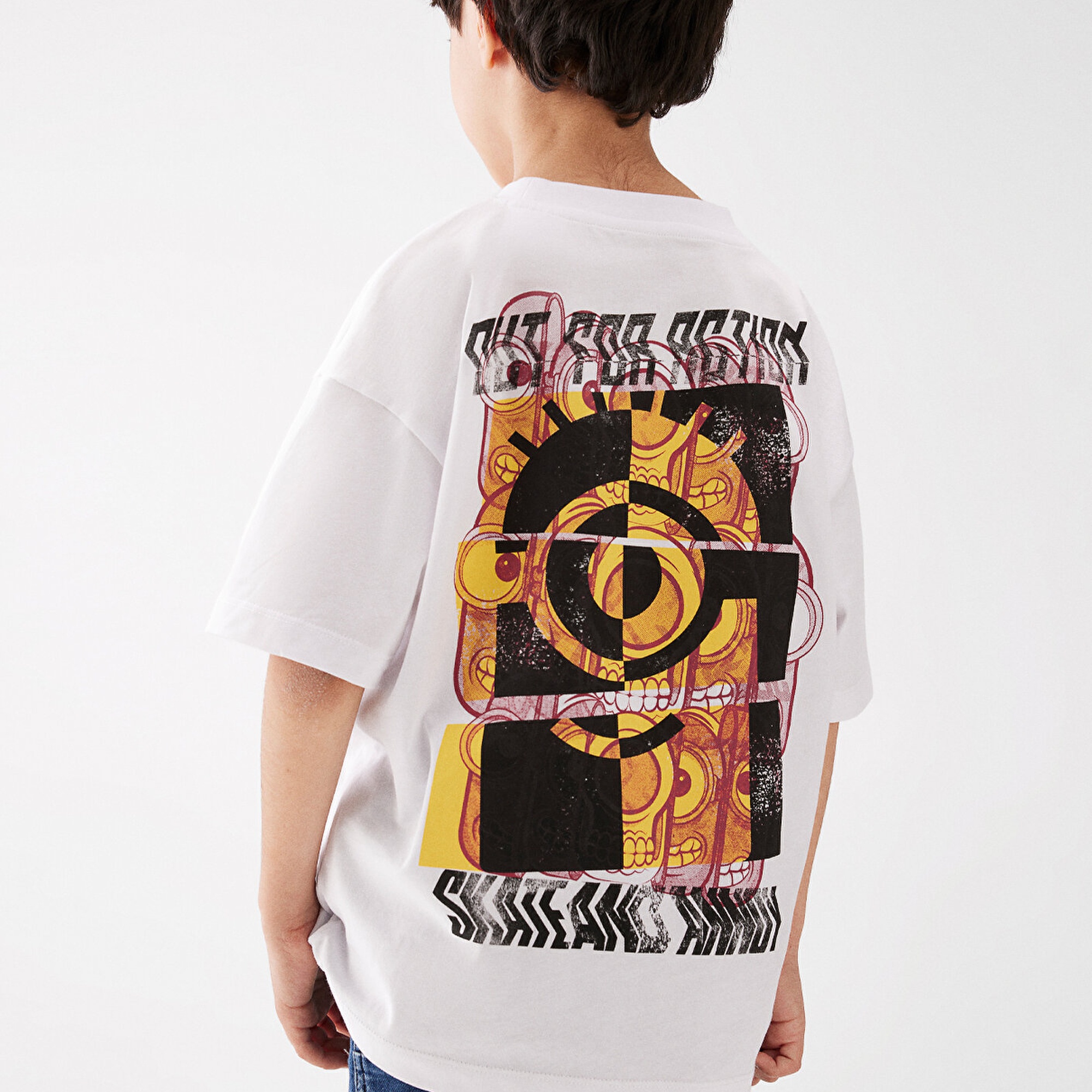 Mavi Minion Baskılı Beyaz Tişört Oversize / Geniş Kesim 6610166-620