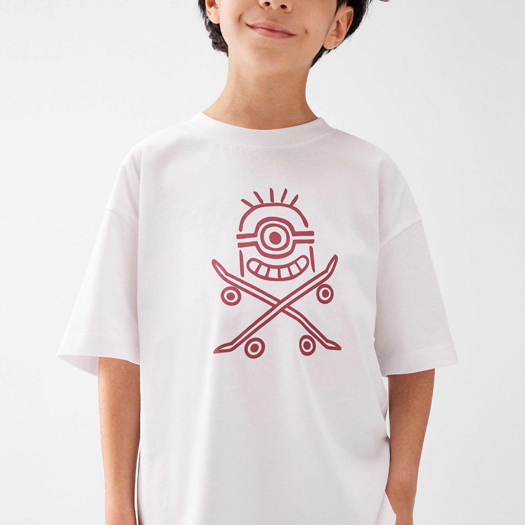 Mavi Minion Baskılı Beyaz Tişört Oversize / Geniş Kesim 6610166-620