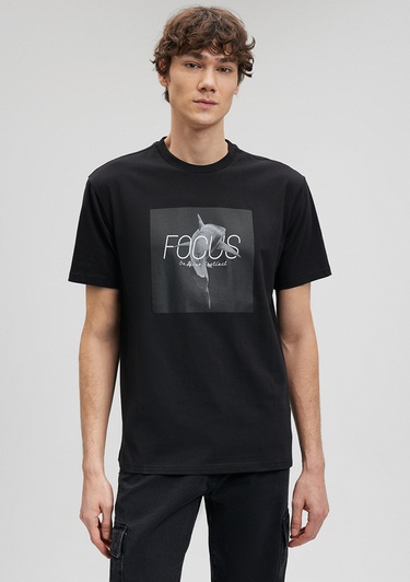  Mavi Focus Baskılı Siyah Tişört Loose Fit / Bol Rahat Kesim 0612102-900