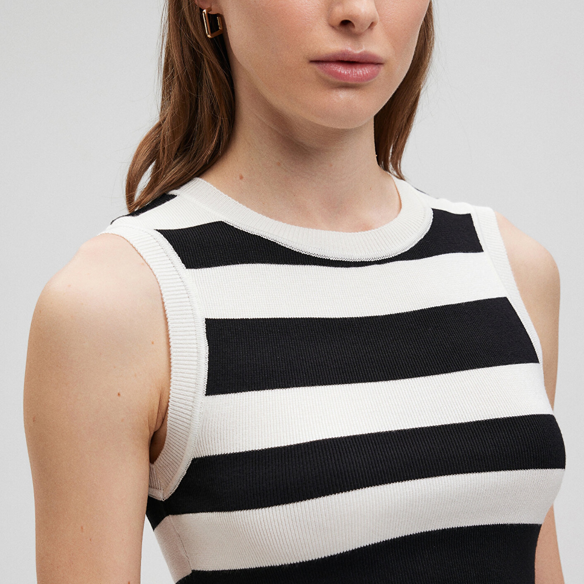 Mavi Çizgili Crop Triko Top Fitted / Vücuda Oturan Kesim 1710098-85407