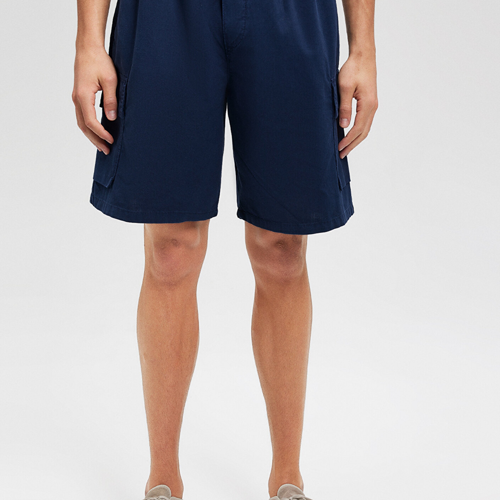 Mavi Lacivert Kargo Şort 0410196-70497