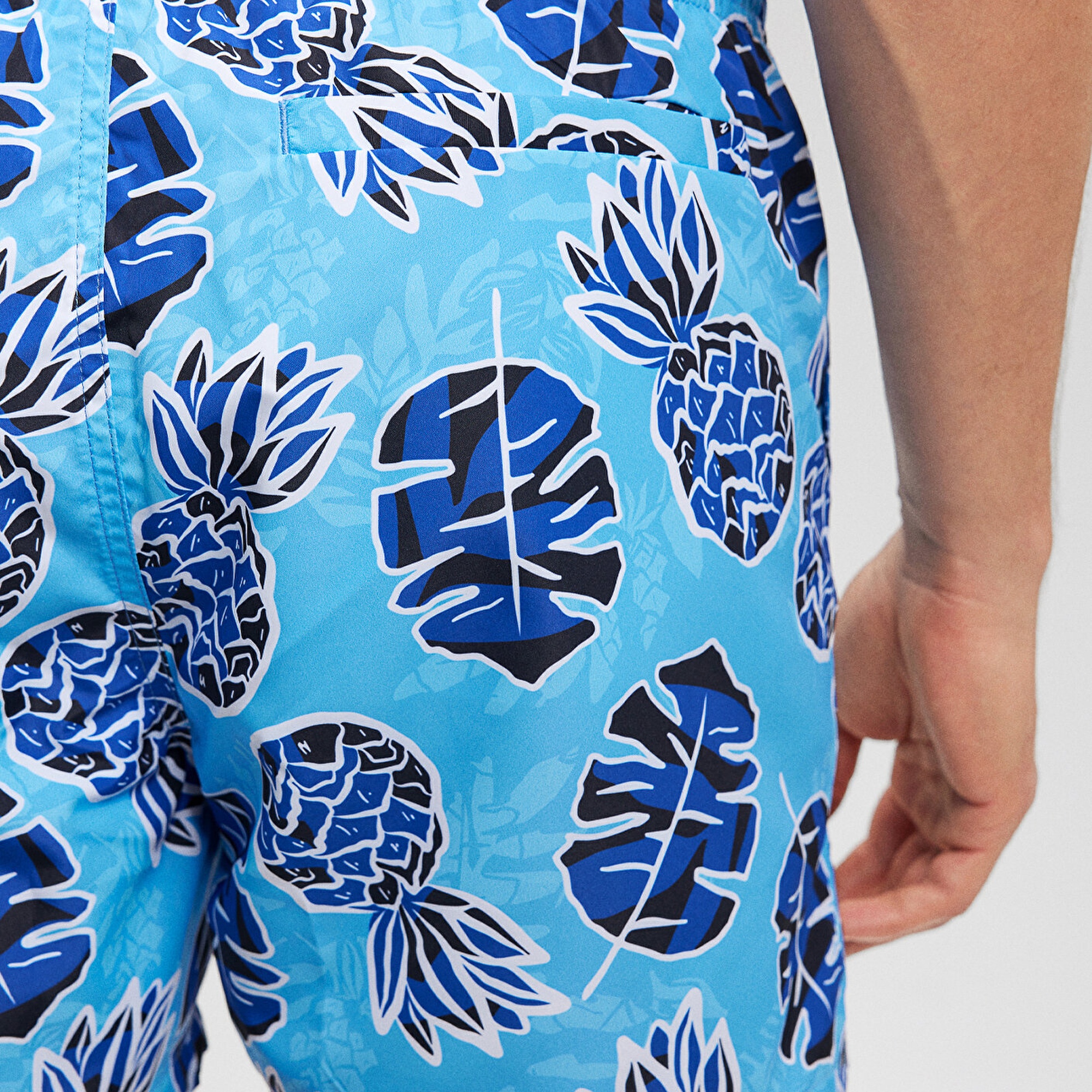 Mavi Mavi Deniz Şortu 0911474-70861