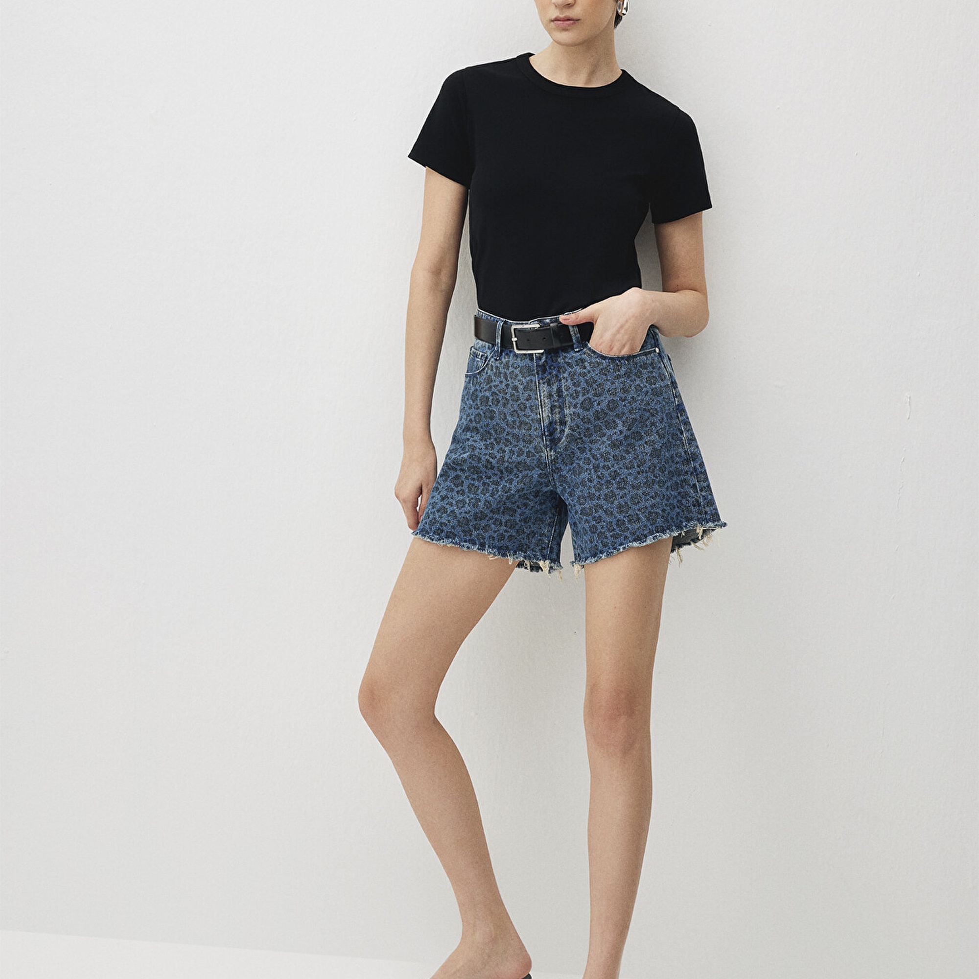 Mavi Millie 90s Indigo Leopar Desenli Jean Şort 1458988290