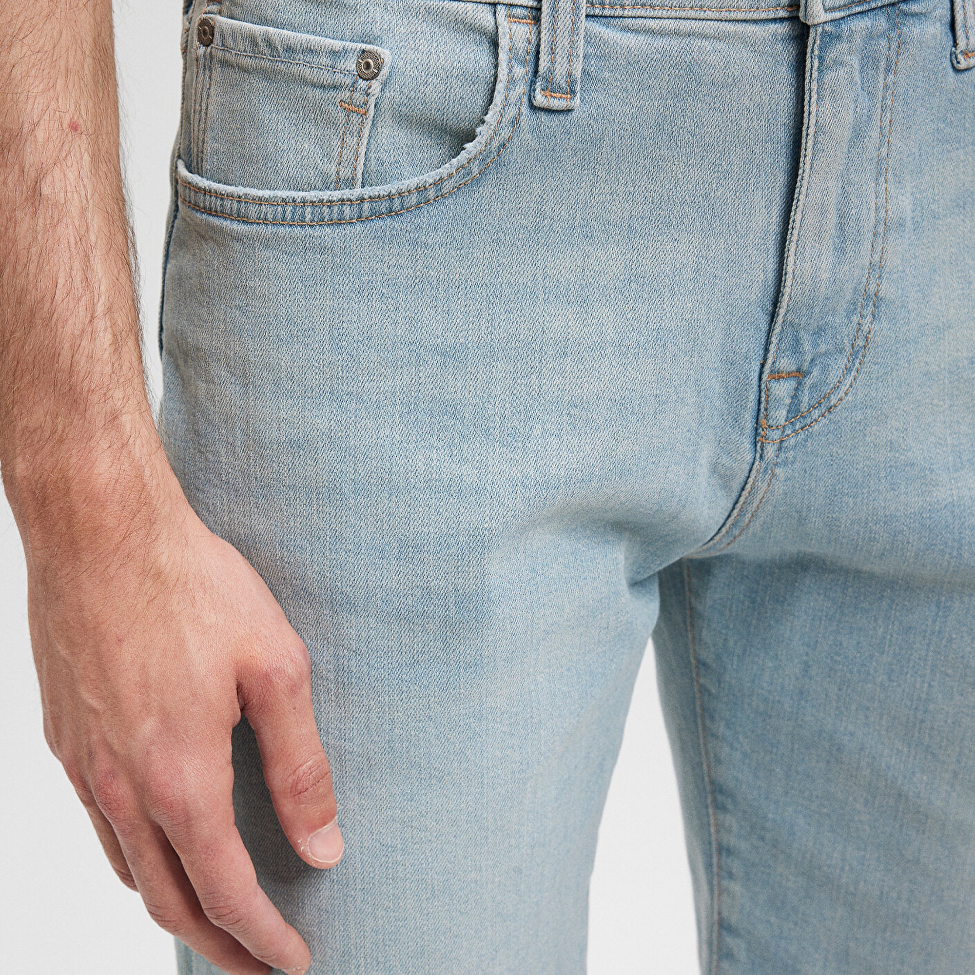 Mavi Brian Steet Puslu Açık Mavi Jean Şort 0418487144