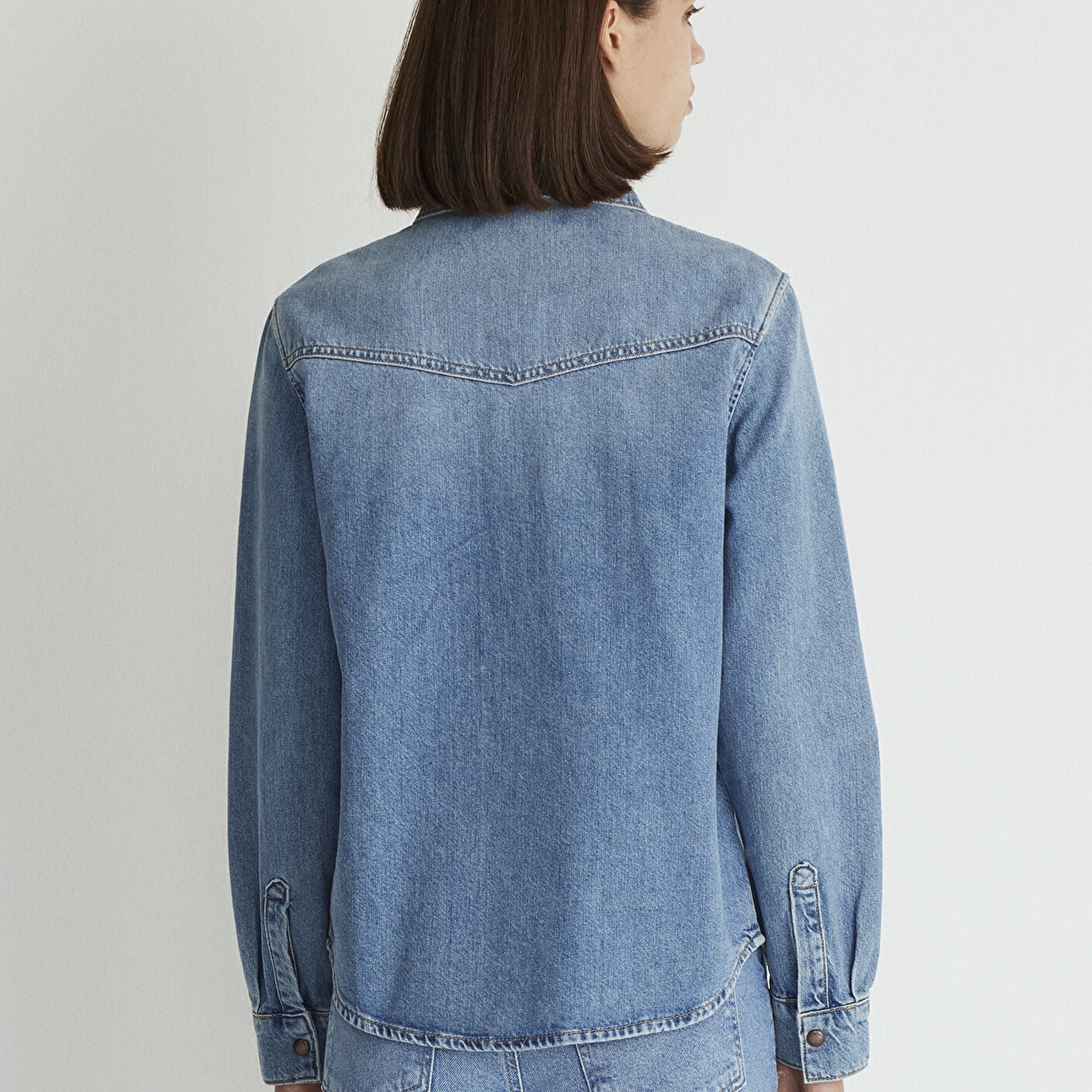 Mavi Angela Classic Denim Puslu Indigo Mavi Jean Gömlek Fitted / Vücuda Oturan Kesim 1210819-87754