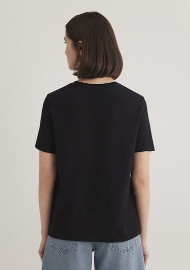  Mavi Bisiklet Yaka Siyah Basic Tişört Regular Fit / Normal Kesim 1612699-900