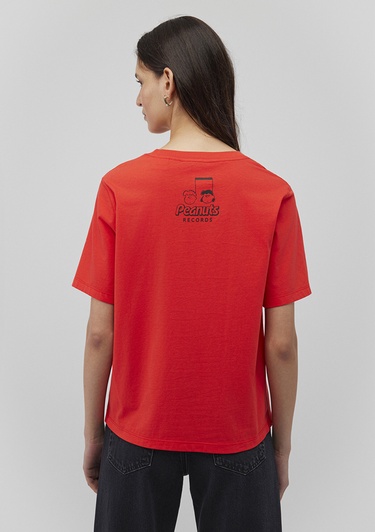  Mavi Snoopy Baskılı Kırmızı Tişört Regular Fit / Normal Kesim 1612850-70470