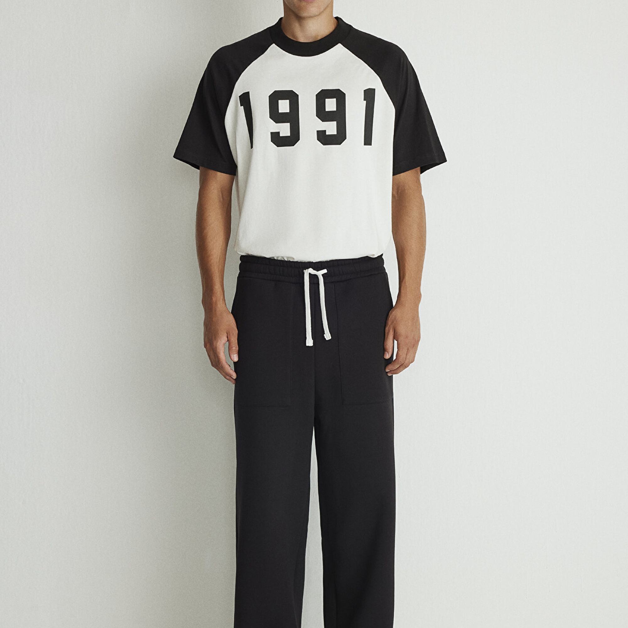 Mavi Geniş Paça Siyah Basic Eşofman Altı 0010338-900