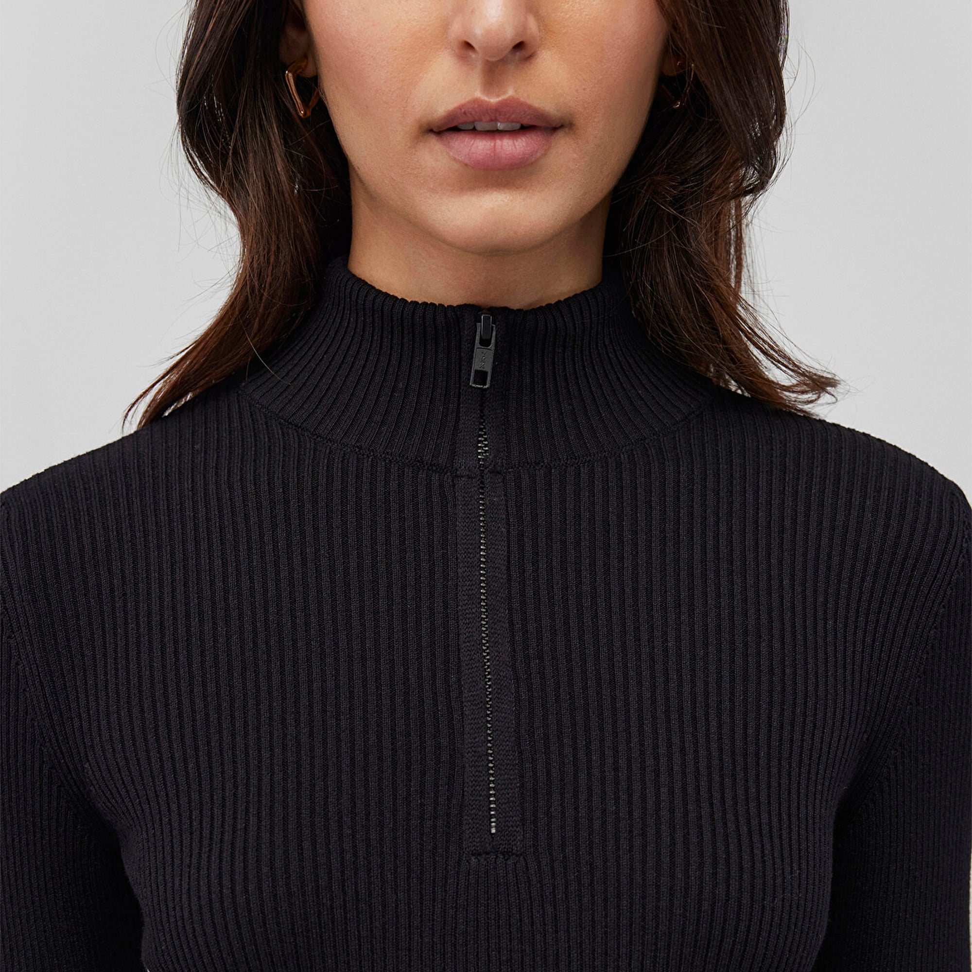 Mavi Yarı Fermuarlı Dik Yaka Siyah Kazak Fitted / Vücuda Oturan Kesim 1710519-900