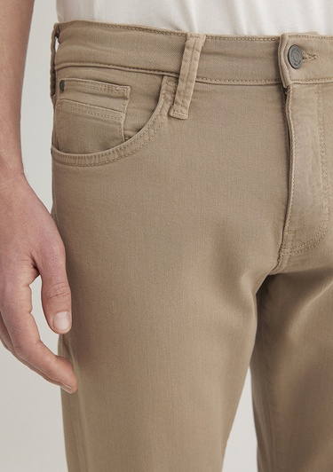  Mavi Hunter Koyu Bej Comfort Gabardin Pantolon 0020232492