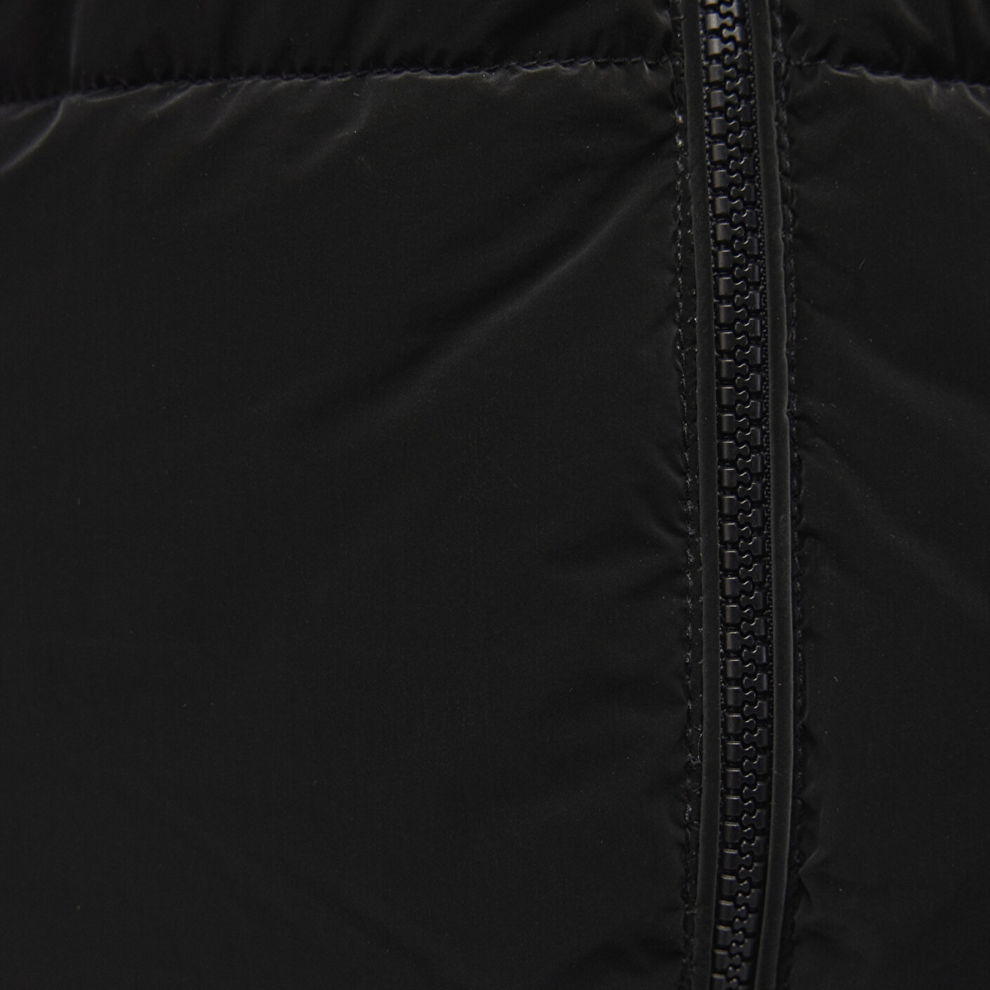 Mavi Kapüşonlu Siyah Şişme Mont 1110043-900