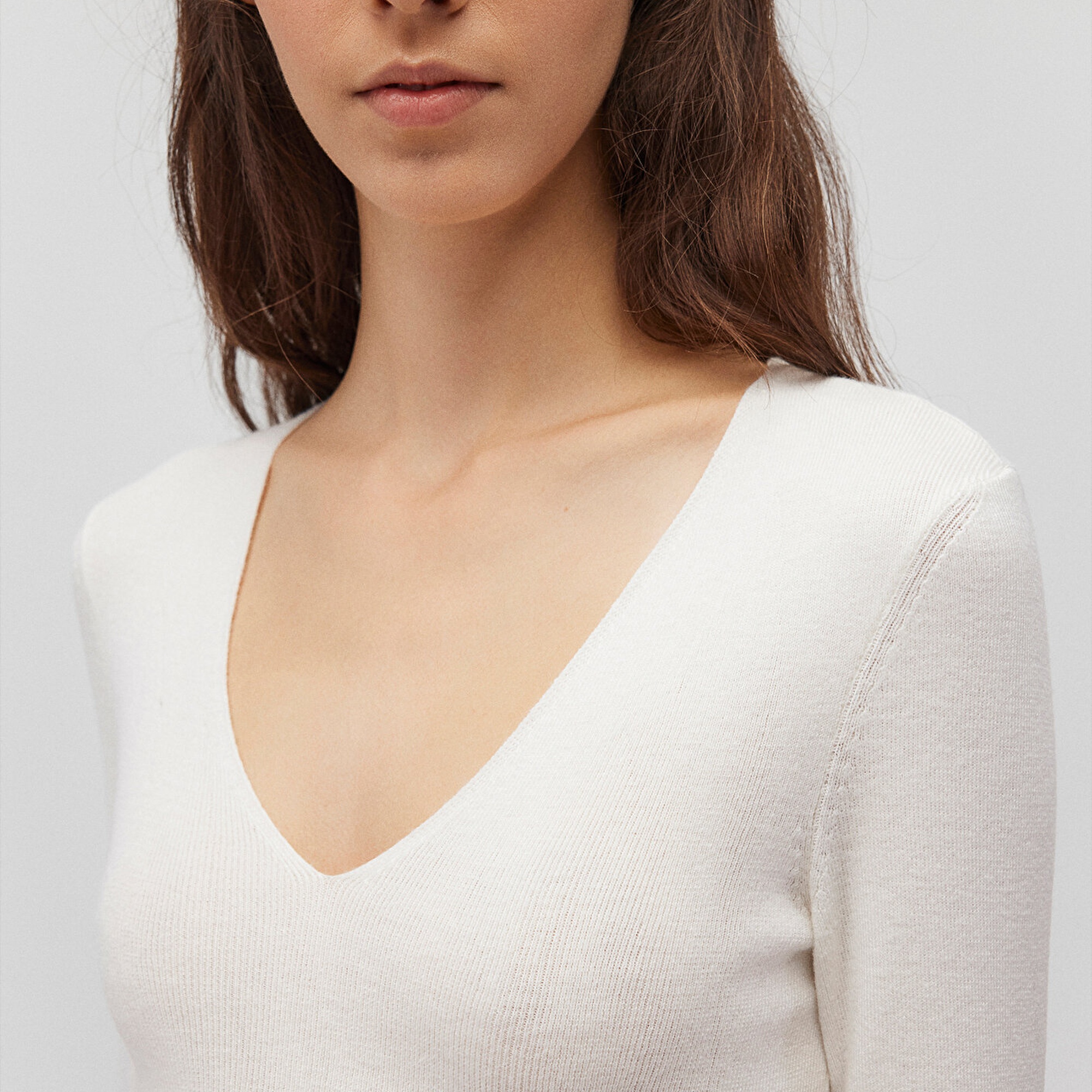 Mavi V Yaka Beyaz Kazak Crop / Kısa Kesim 1710122-81964