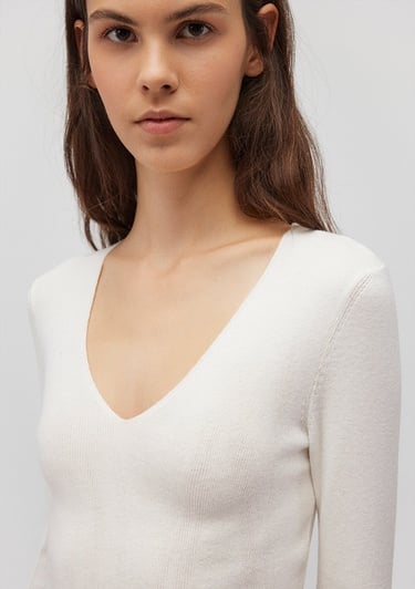  Mavi V Yaka Beyaz Kazak Crop / Kısa Kesim 1710122-81964