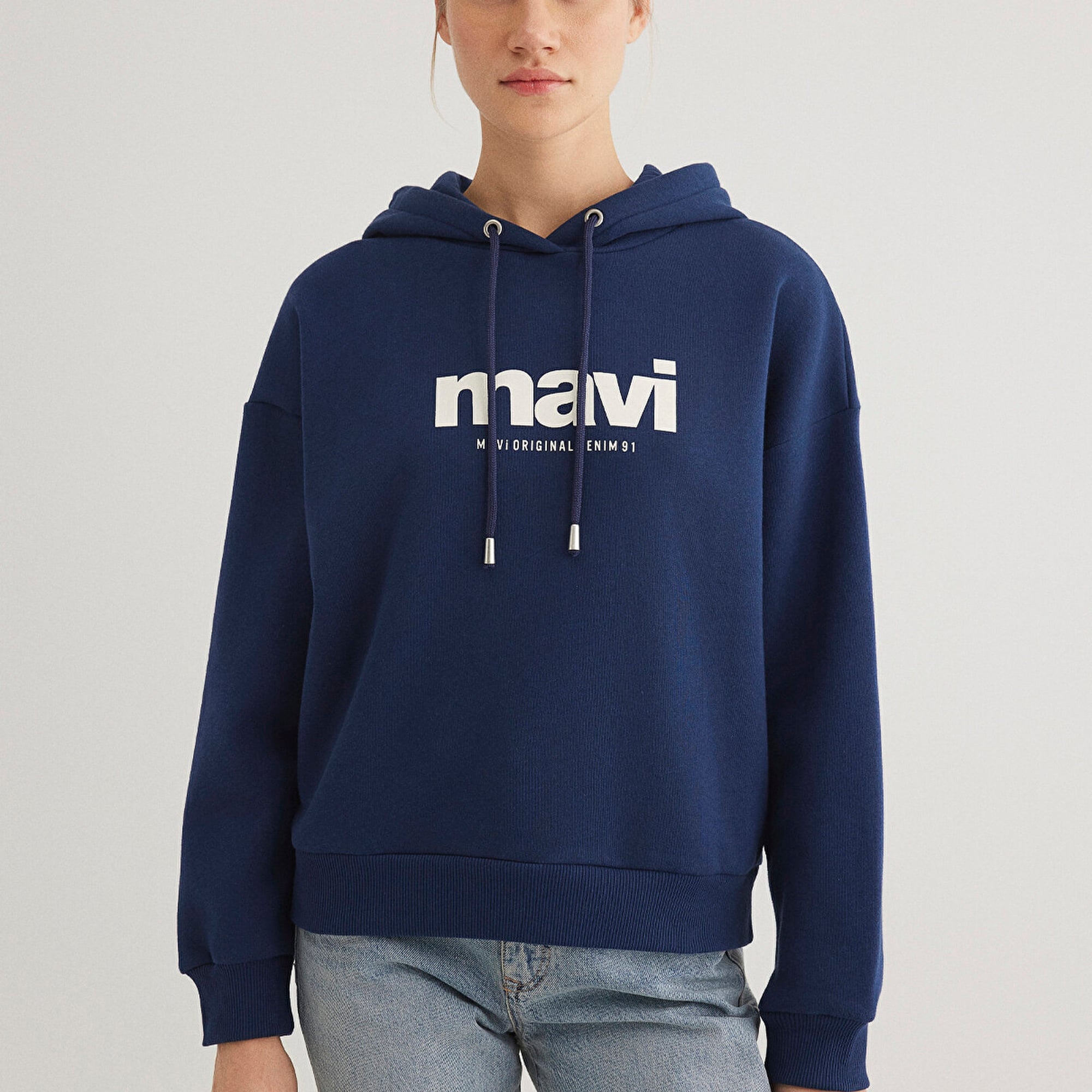 Mavi Mavi Logo Baskılı Kapüşonlu Lacivert Sweatshirt 168334-70488