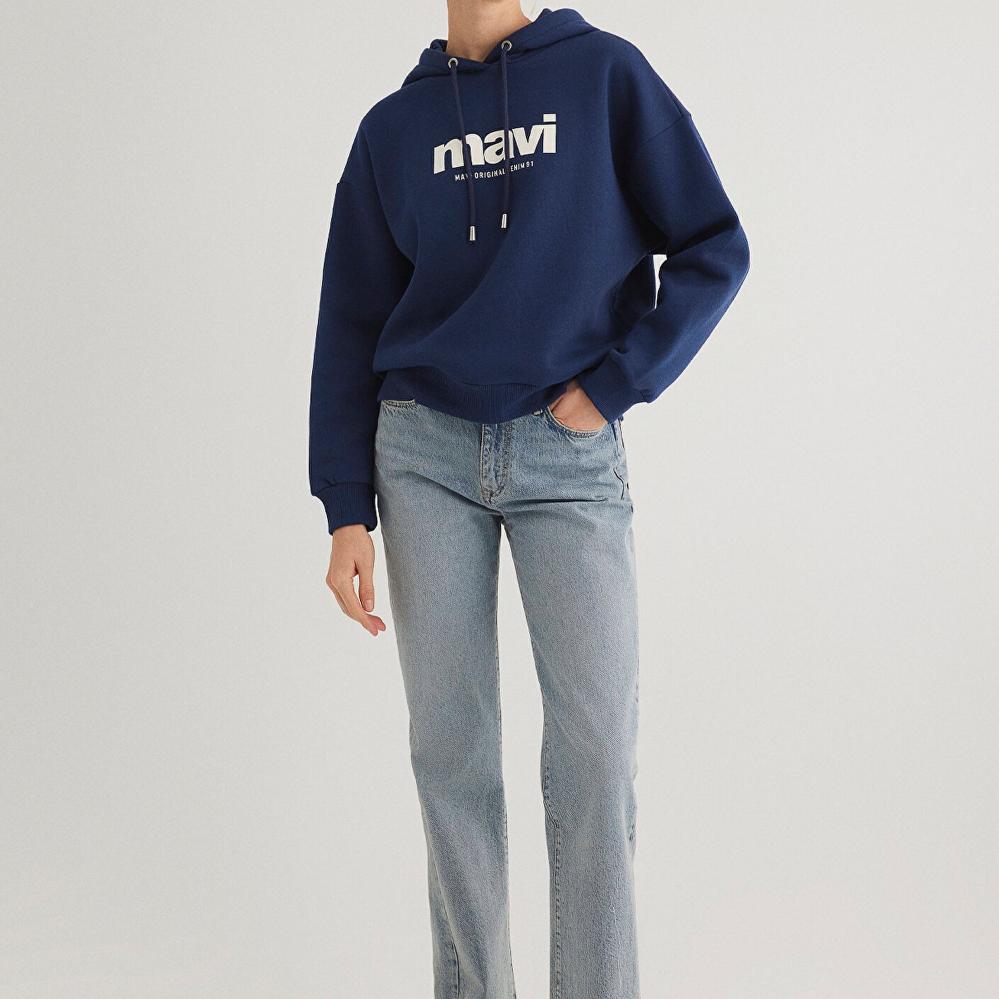 Mavi Mavi Logo Baskılı Kapüşonlu Lacivert Sweatshirt 168334-70488