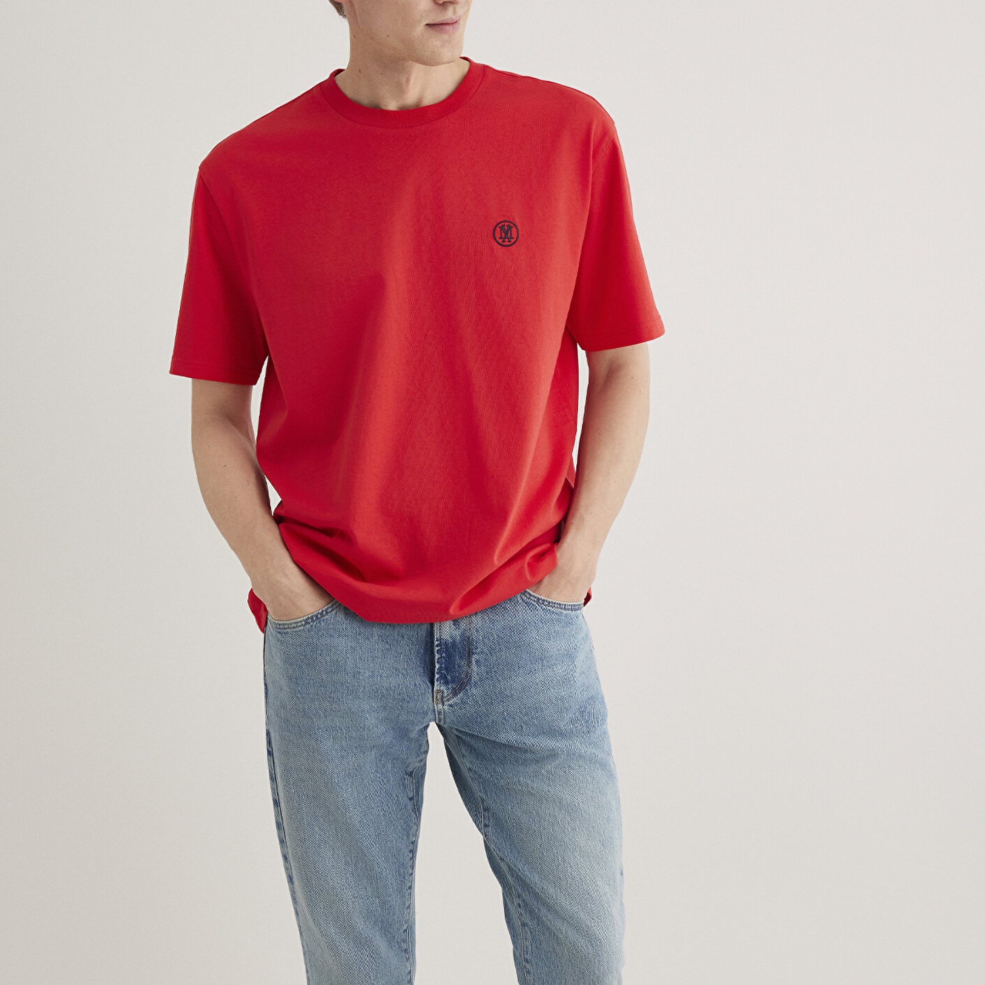 Mavi Mavi Logo İşlemeli Kırmızı Basic Tişört Loose Fit / Bol Rahat Kesim 067074-70471