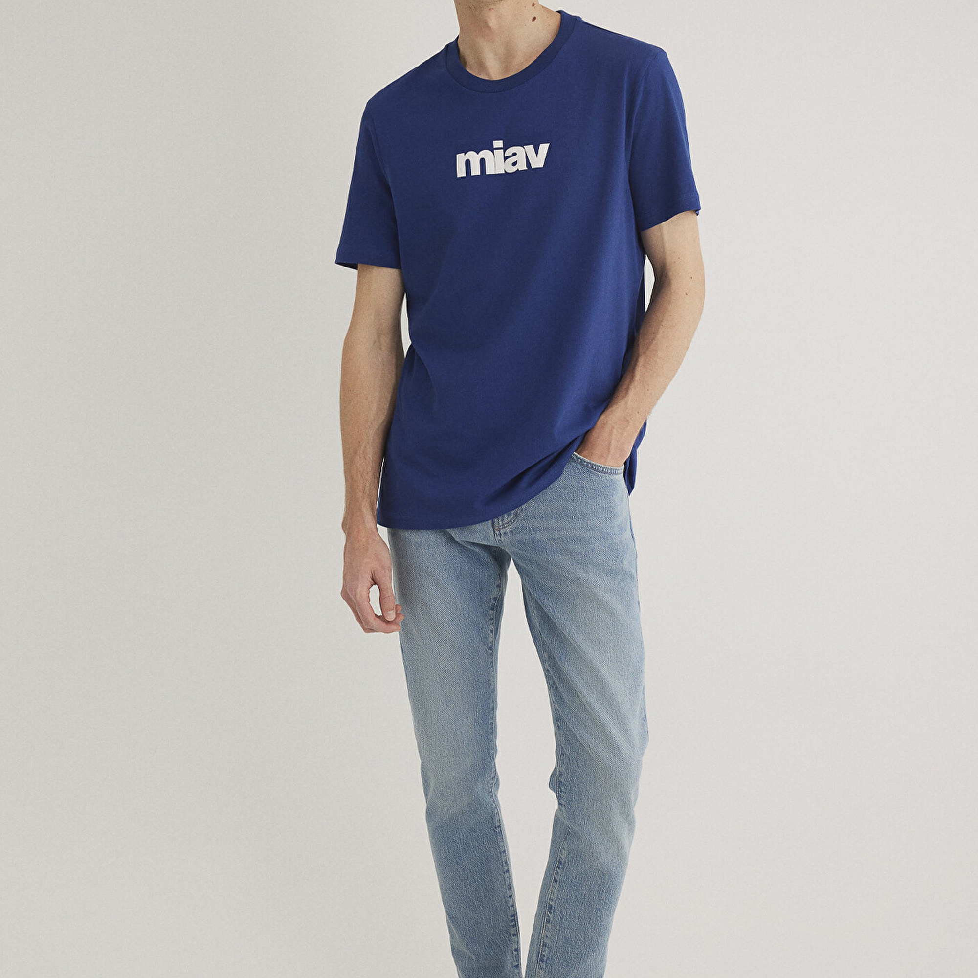 Mavi Miav Baskılı Lacivert Tişört Regular Fit / Normal Kesim 067153-70722