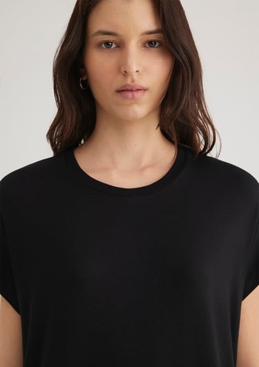  Mavi Düşük Omuz Siyah Basic Tişört Regular Fit / Normal Kesim 1611649-900