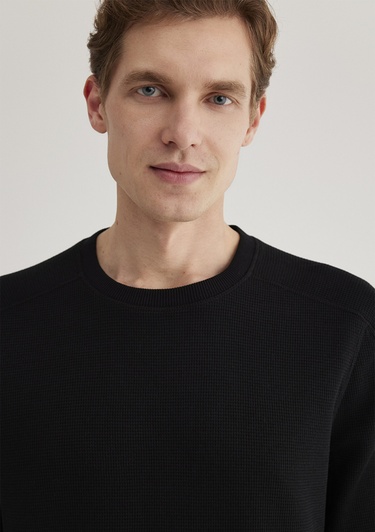  Mavi Uzun Kollu Dokulu Siyah Basic Tişört Slim Fit / Dar Kesim 0610106-900