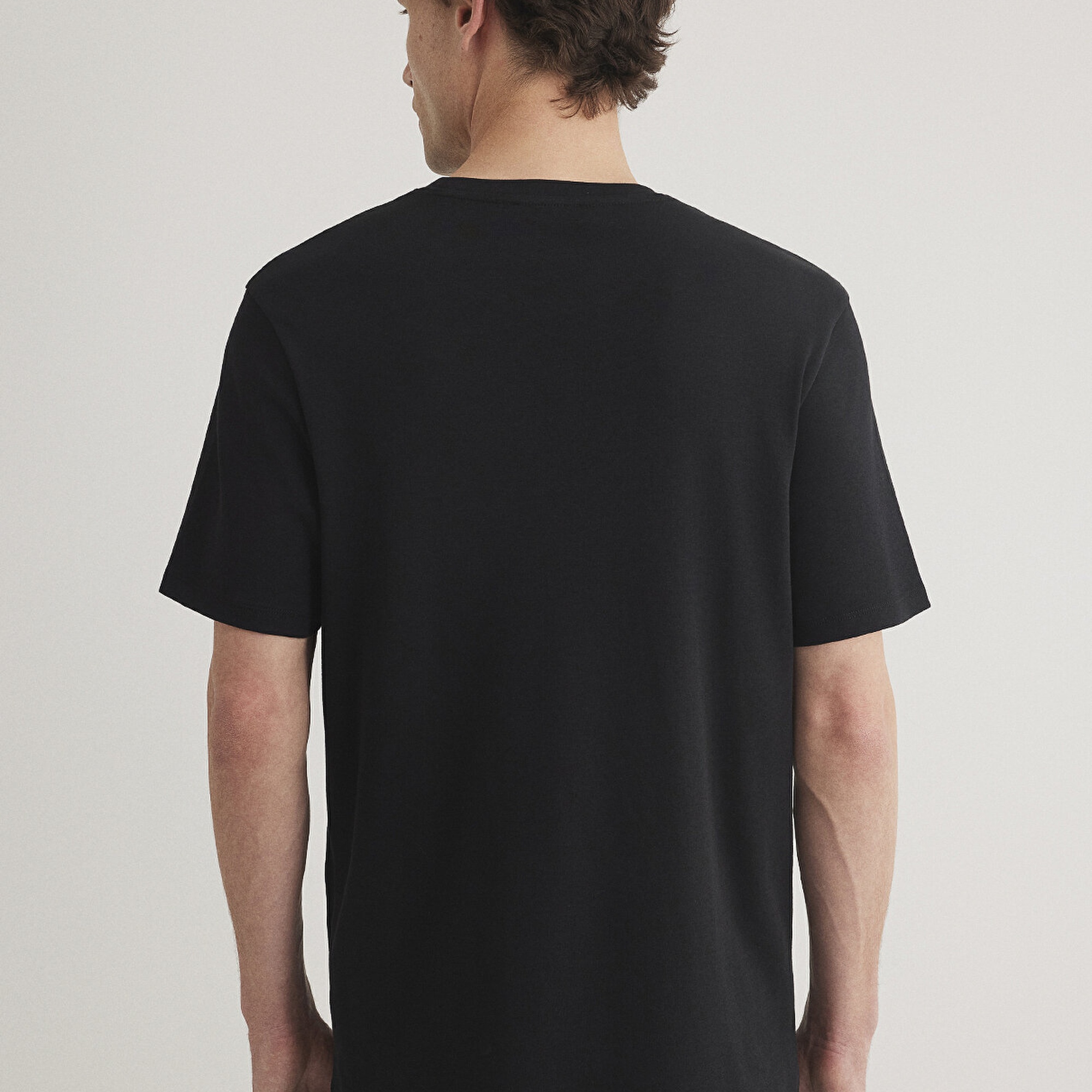 Mavi Siyah Basic Tişört Regular Fit / Normal Kesim 0611108-900