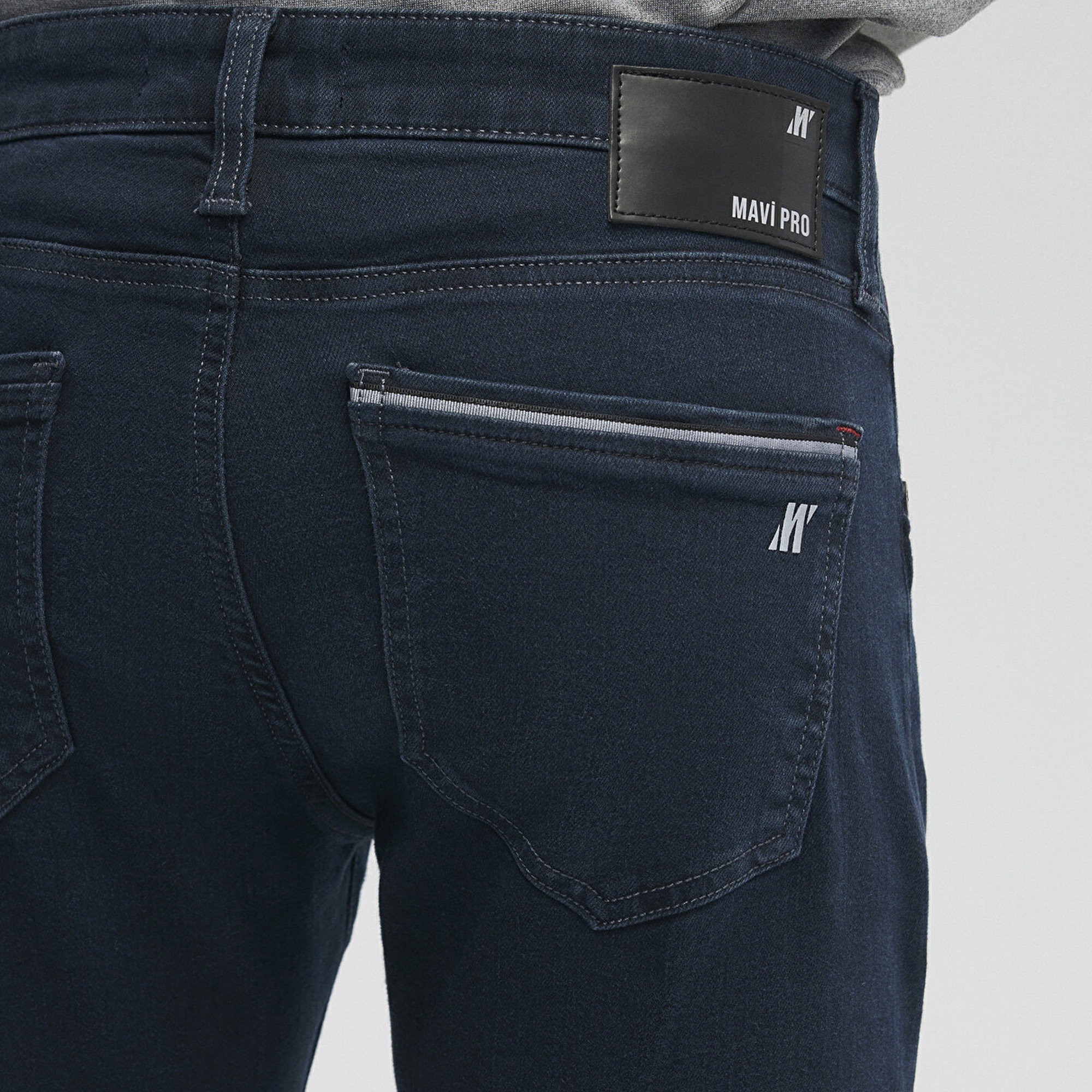 Mavi Marcus Mavi Pro Koyu Gölgeli Mavi  Jean Pantolon 0035183807