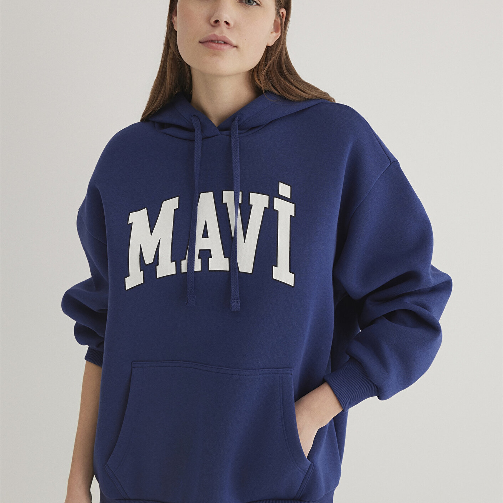 Mavi Mavi Logo Baskılı Kapüşonlu Lacivert Sweatshirt 1600361-70722