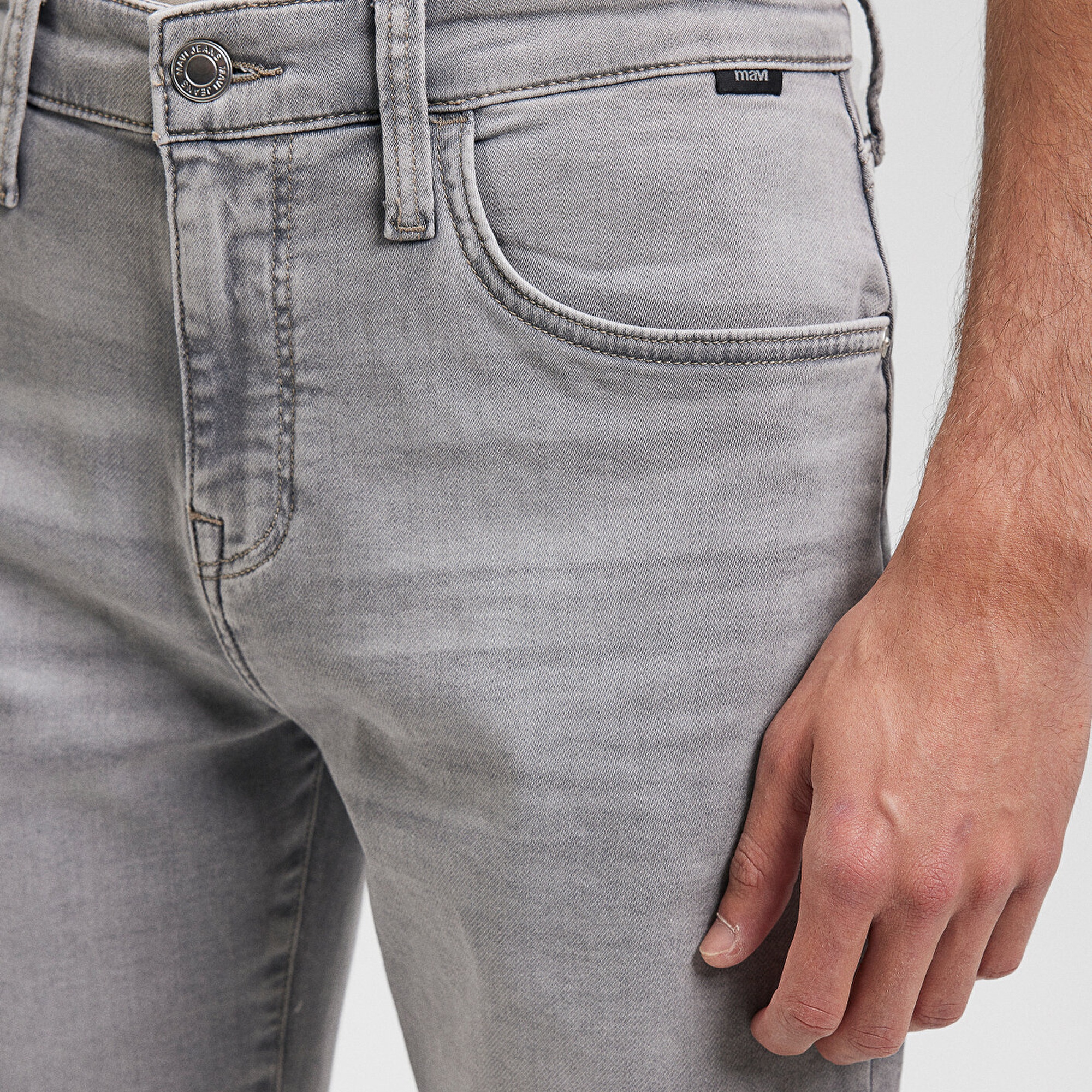 Mavi Brian Sporty Açık Gri Jean Şort 0418485151