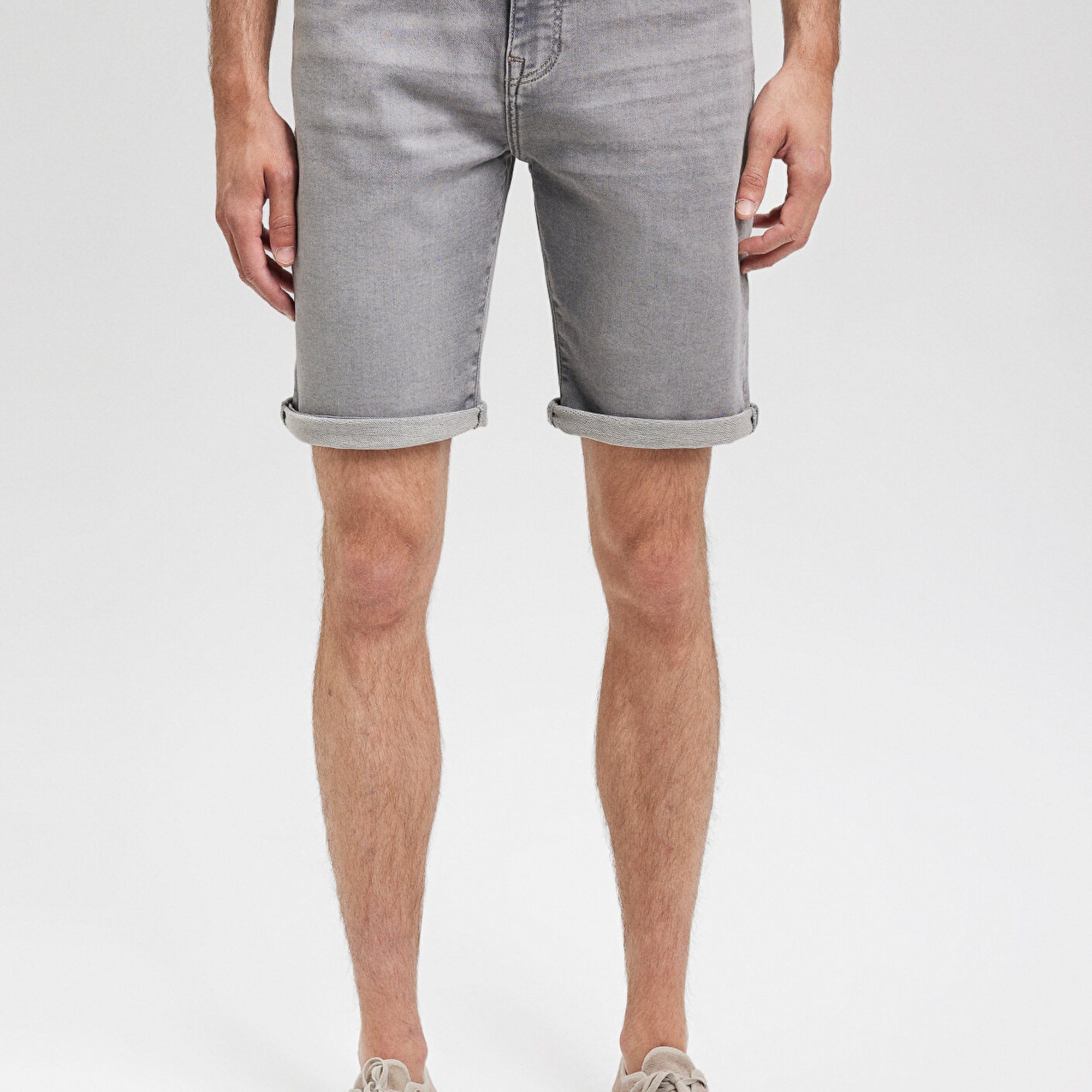 Mavi Brian Sporty Açık Gri Jean Şort 0418485151