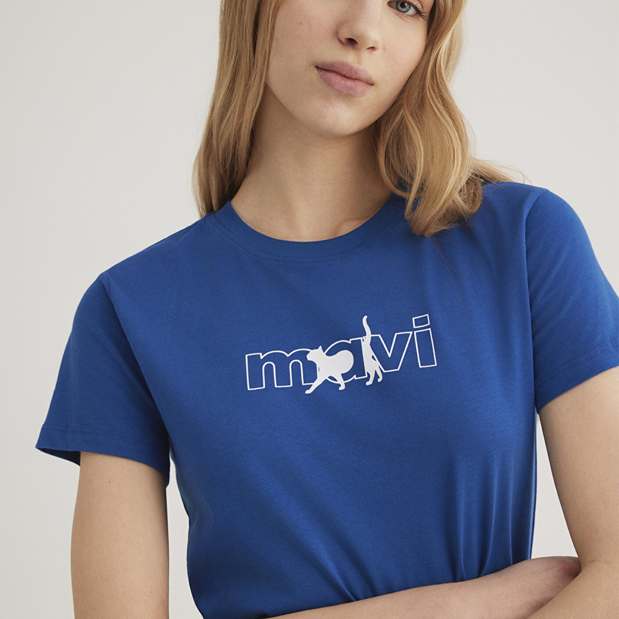 Mavi Mavi Kedi Logo Baskılı Mavi Tişört Regular Fit / Normal Kesim 1611478-32213