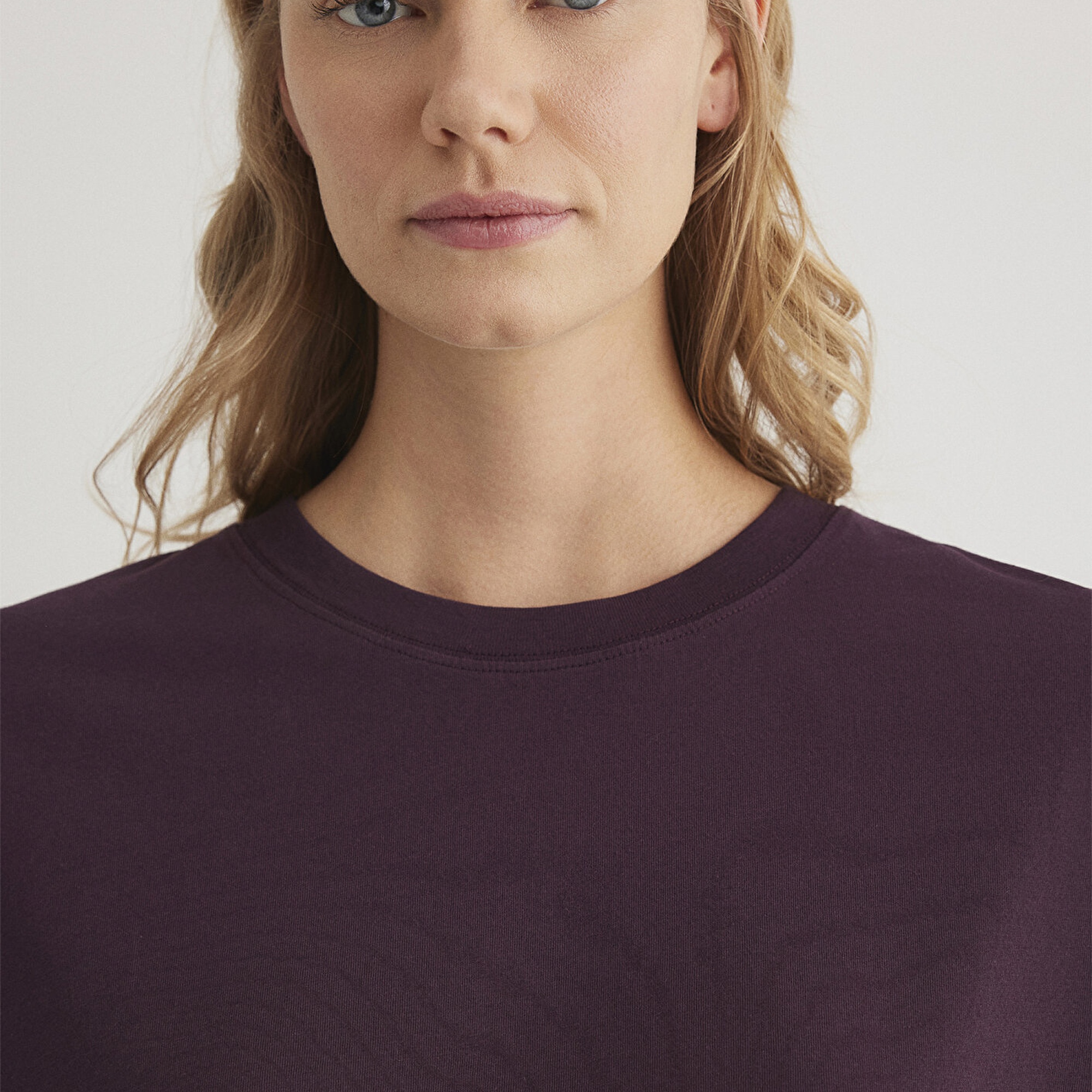 Mavi Bisiklet Yaka Mor Basic Tişört Boxy Fit 1611651-70635